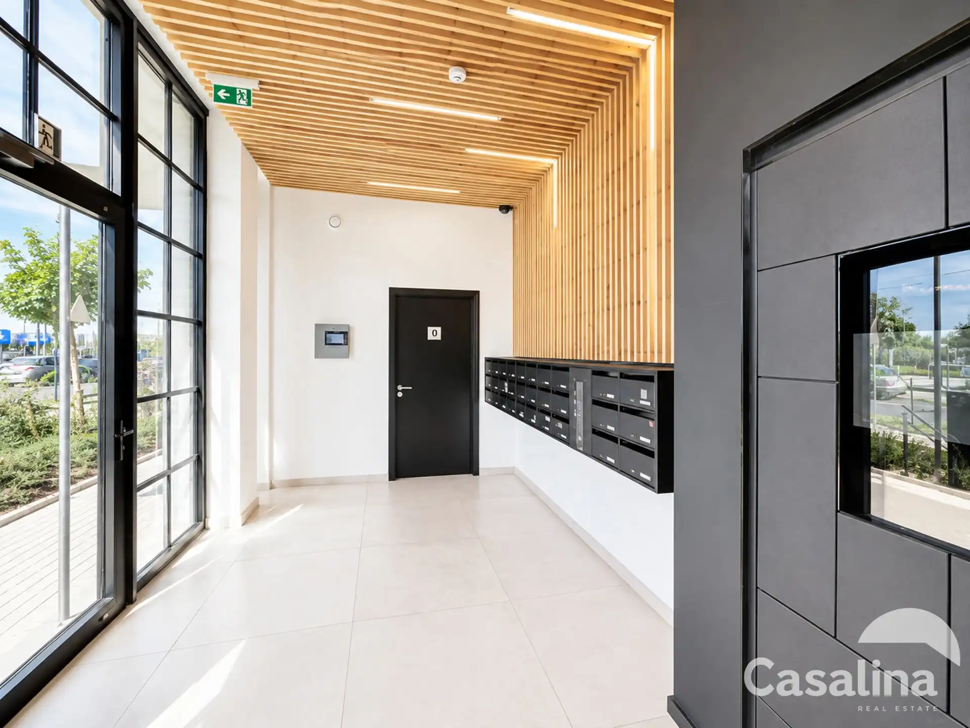 Prachtige appartement (102m²) met terras en parking foto 10