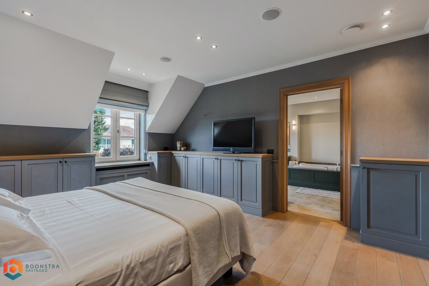 Exclusieve villa met 3 slpkrs op ruim perceel te Putte foto 13