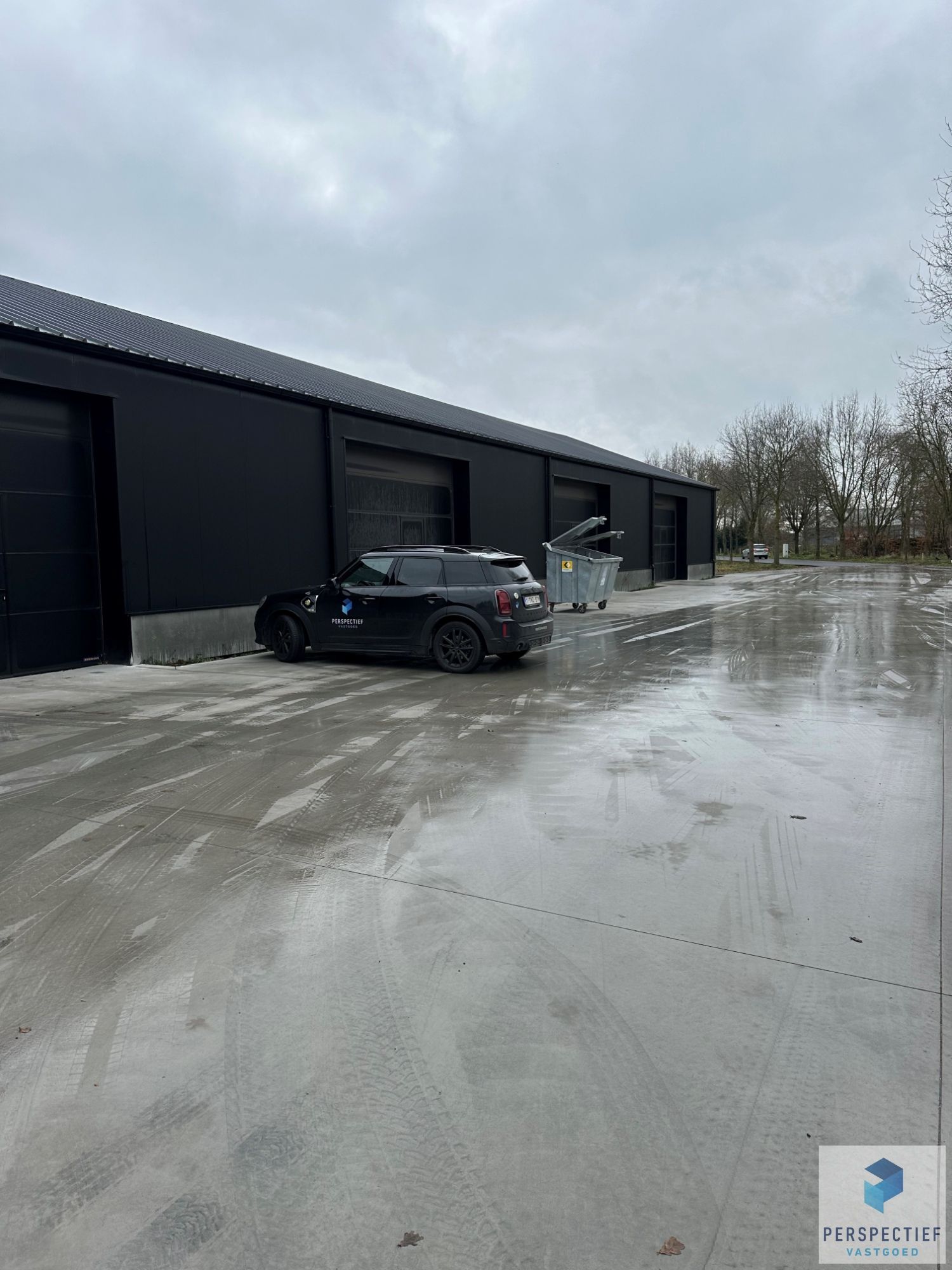 Laatste businessunits (6 & 7): Grote Loodsen te huur in het Fort Beernem foto 6