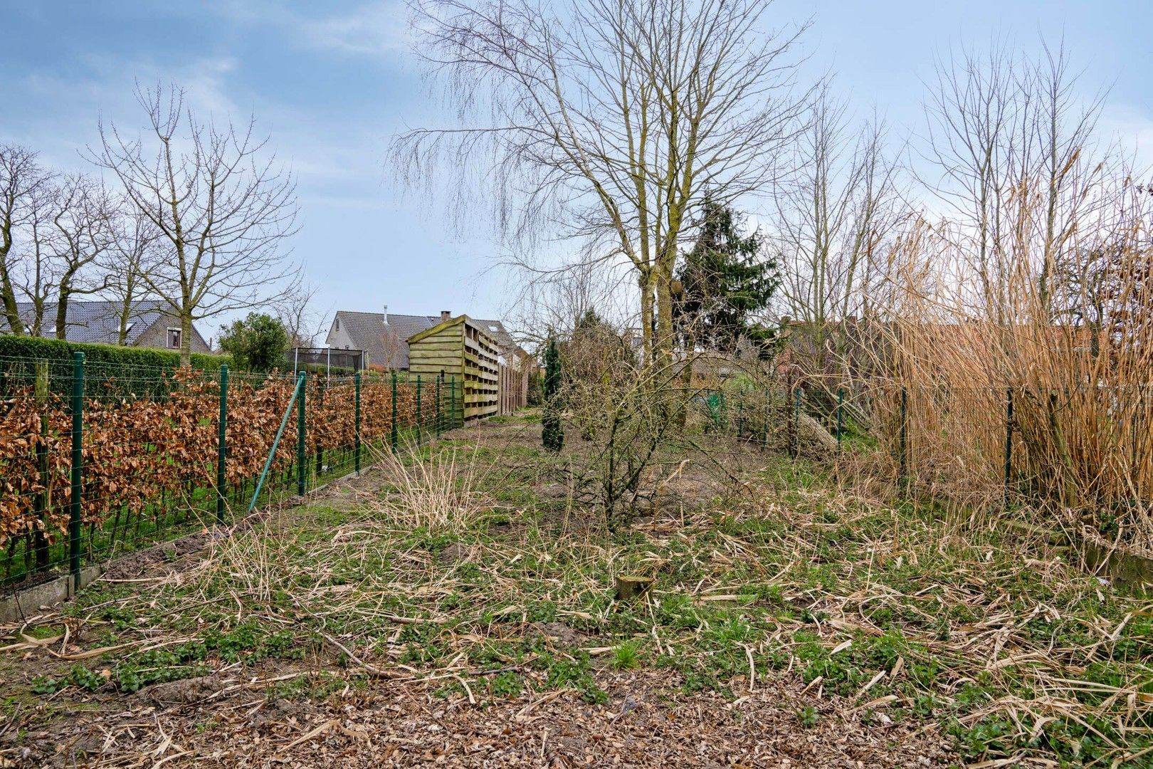 HEEL RUSTIG GELEGEN - TE RENOVEREN - WOONHUIS MET 4 SLPK, TUIN EN TUINBERGING foto 33