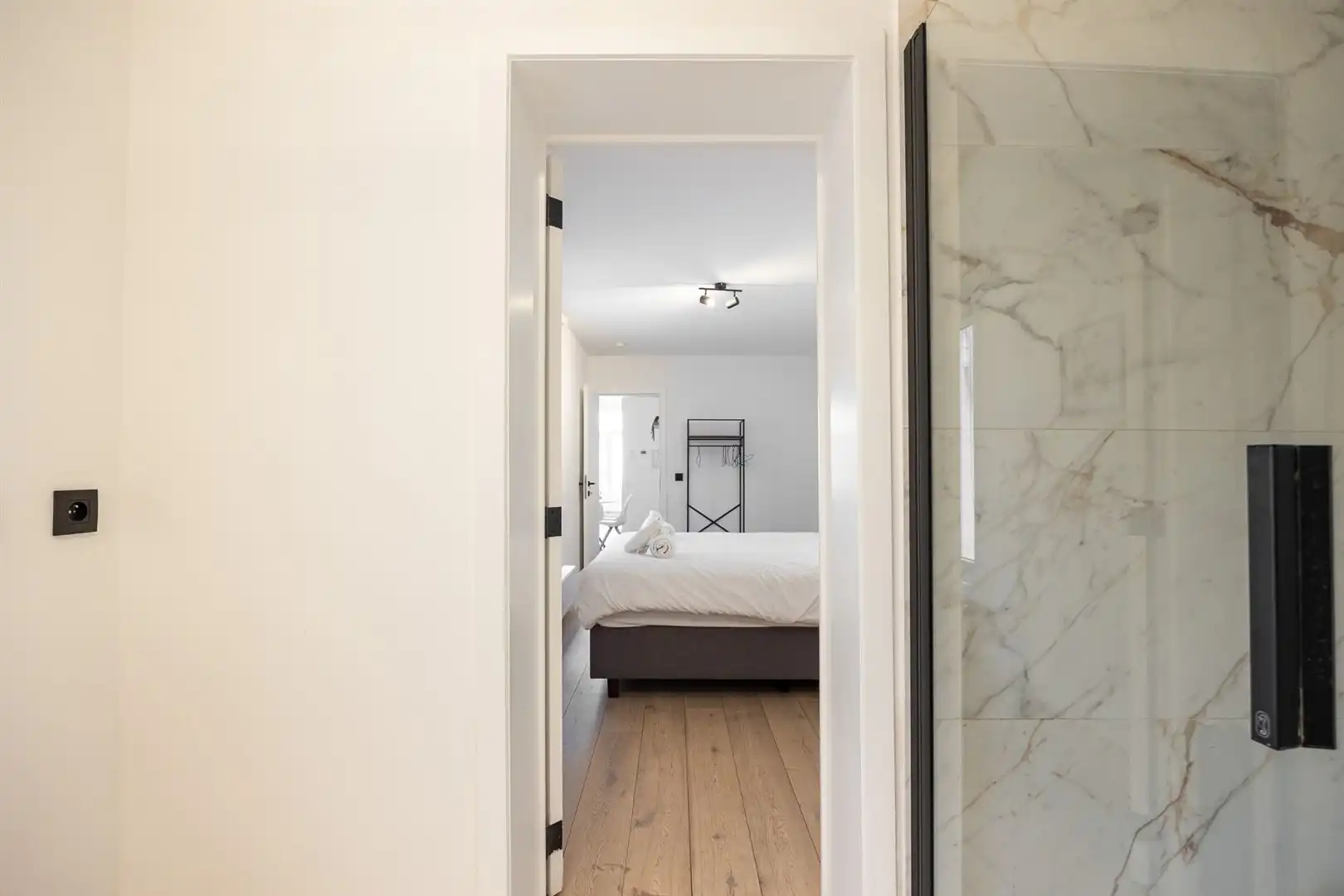 Gelijkvloers met zalig koertje in BOHO foto 13