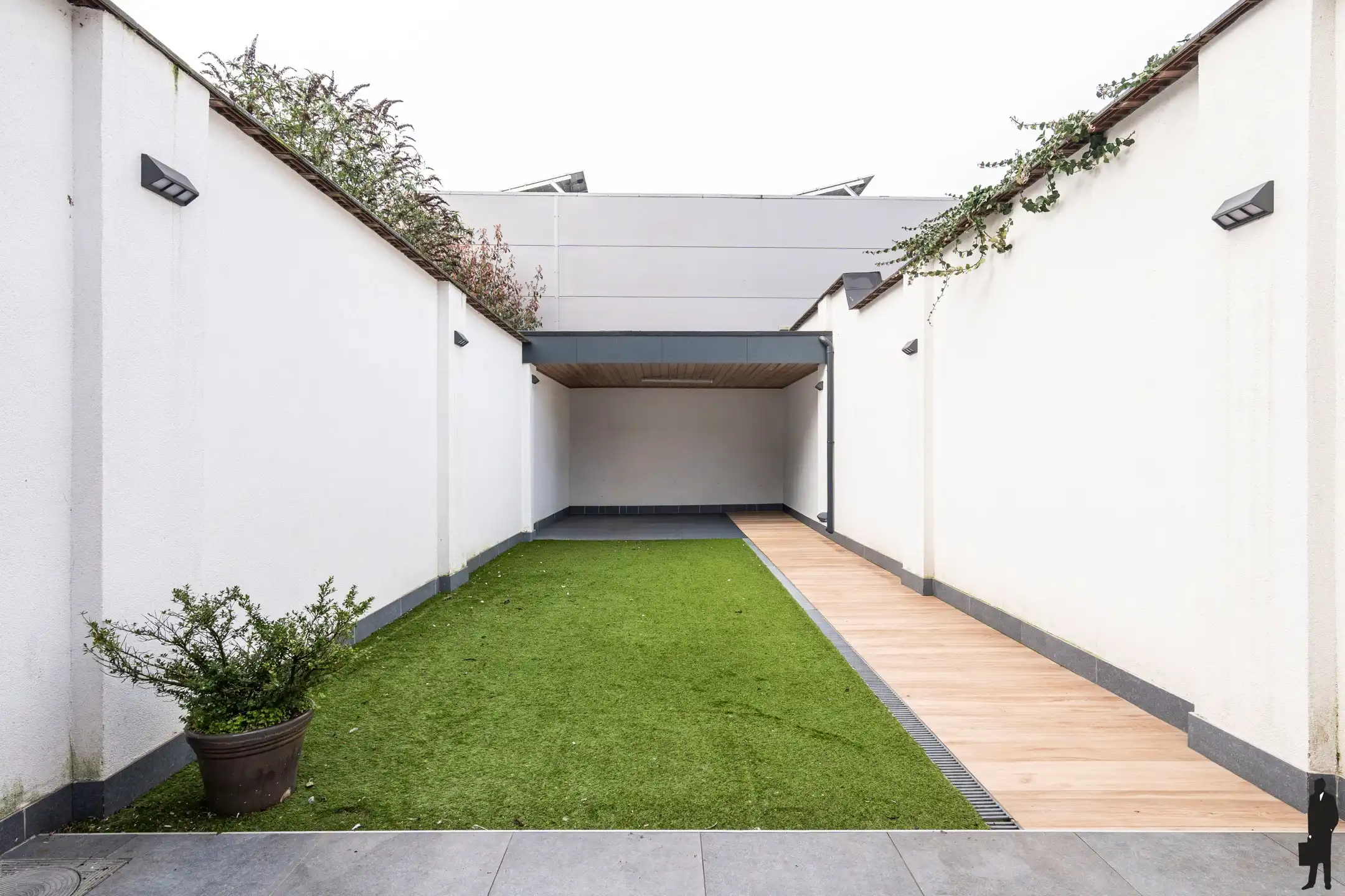 Energiezuinige stadswoning met 4-5 slpks & ZW-tuin foto 14