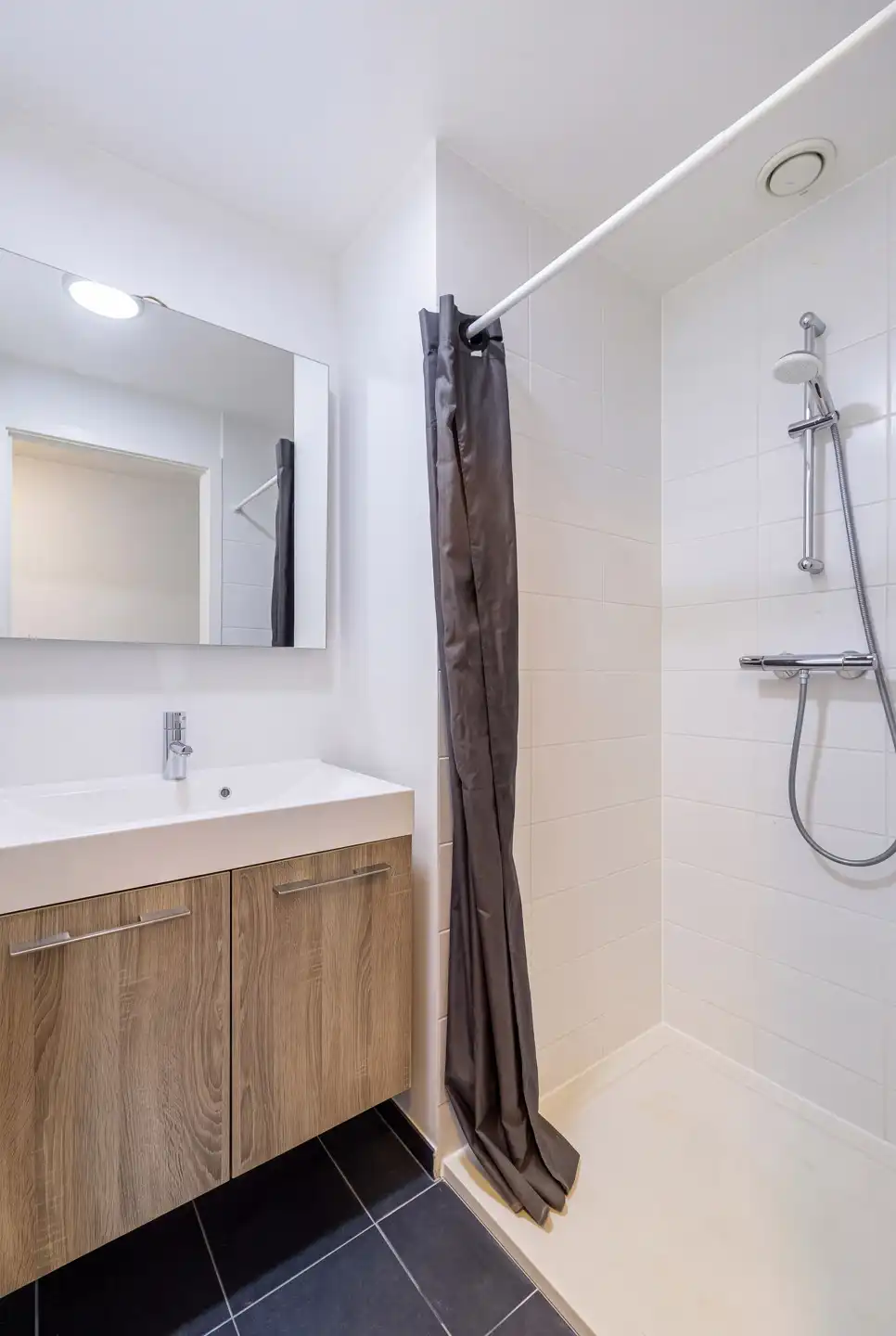 Europawijk - Appartement met 2 slaapkamers + terras foto 9