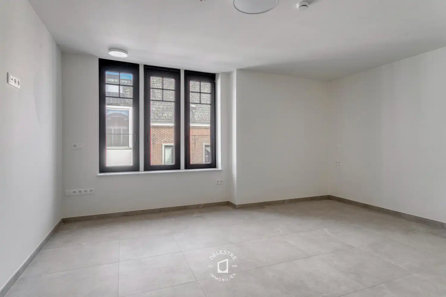 Exclusief VERNIEUWD en karaktervol luxe-appartement (132 m²) met ruim terras en lichtkoepel in het winkelhart van Aalst foto 9