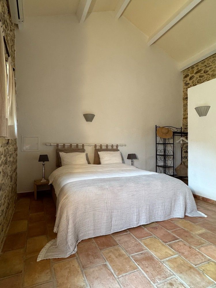 "Le Mas Des Trois Anges: authentieke 18e-eeuwse mas met luxe gîtes en verwarmd zwembad in het hart van de Provence" foto 33