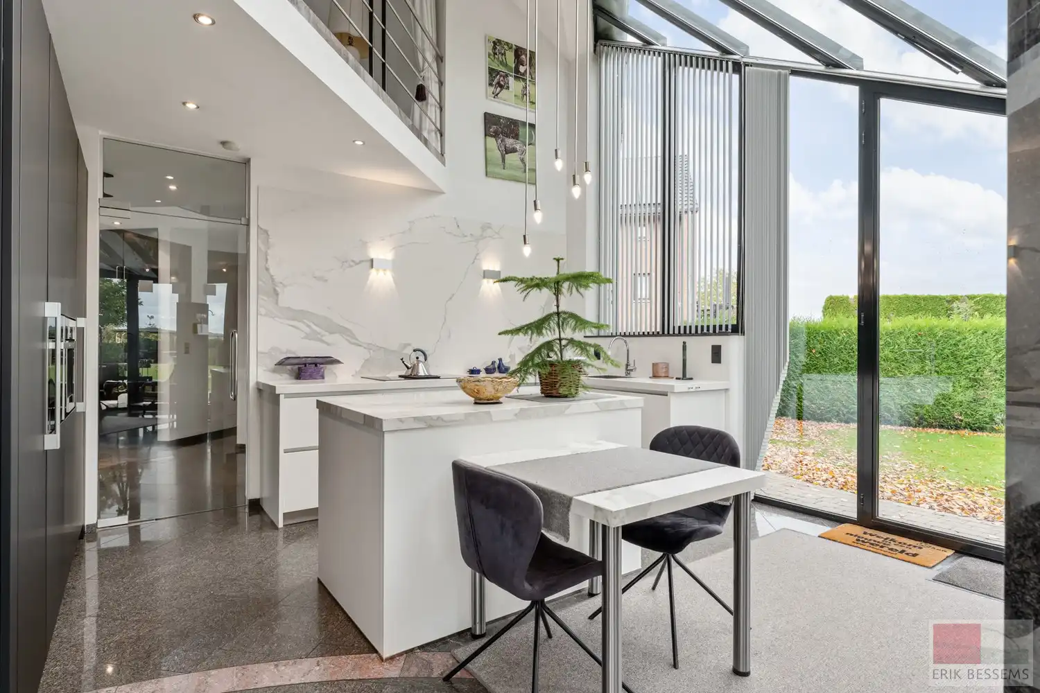 Ruime luxueuze villa met een bewoonbare opp van ca. 259m² en een perceel van 3900m². foto 13