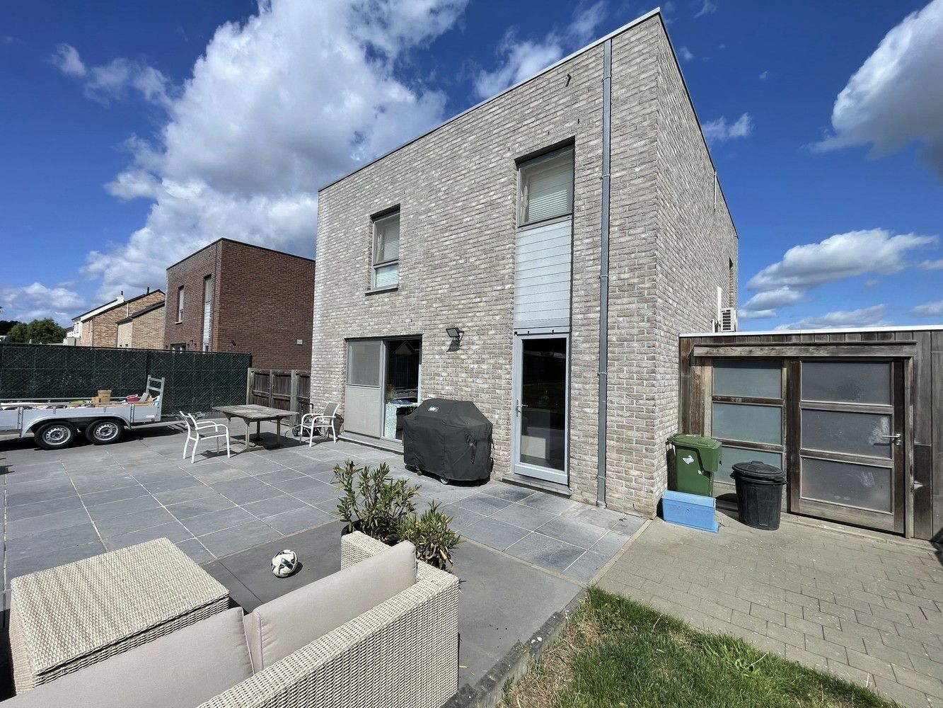 Moderne gezinswoning met Zuidgerichte tuin foto 8