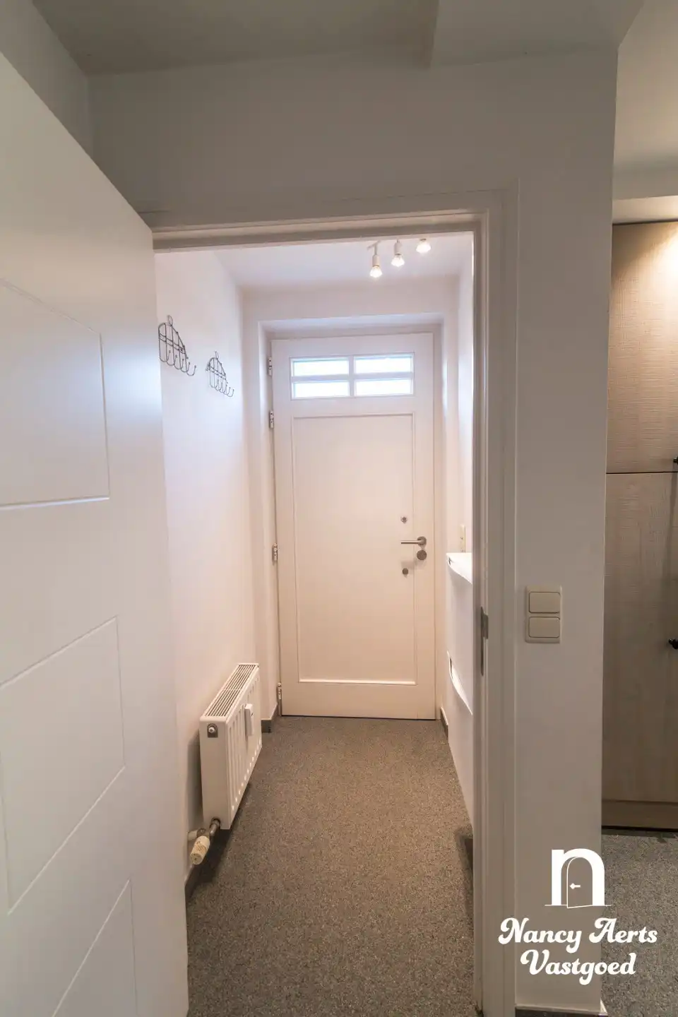 Loods van 550 m² met kantoor en woning met 4 slaapkamers foto 59