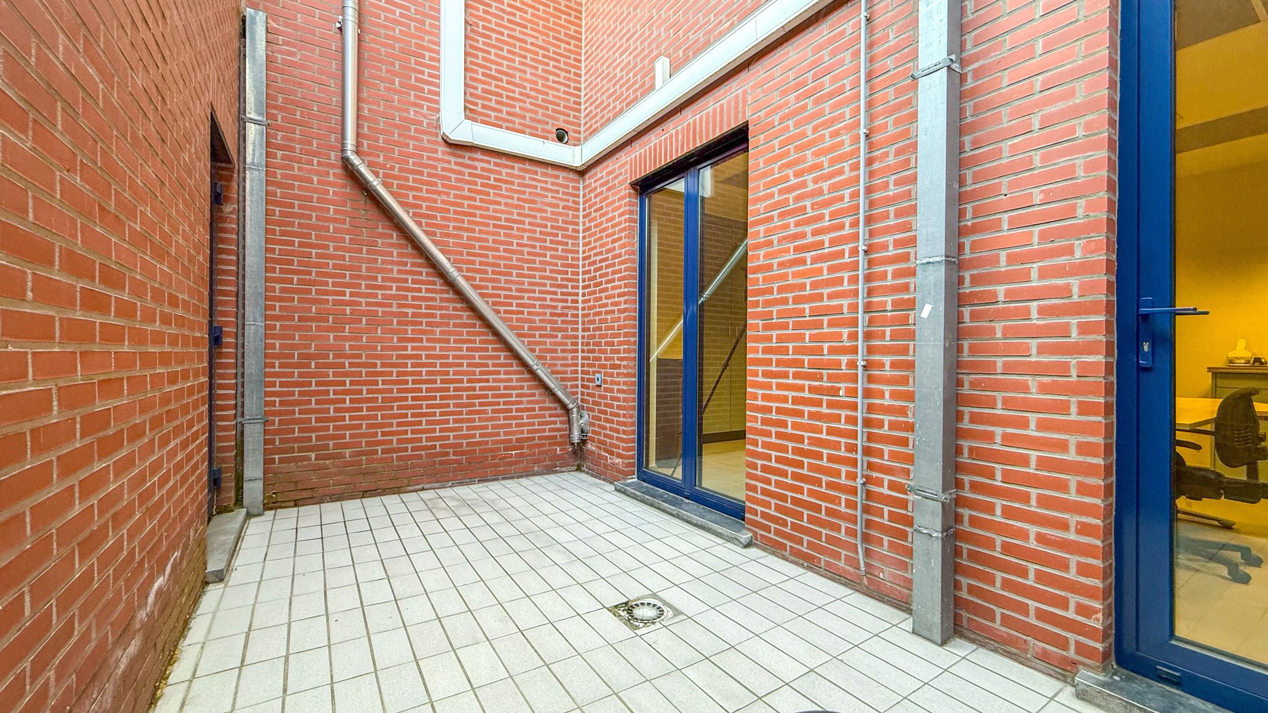 Instapklare kantoorruimte op toplocatie te Heusden!  foto 20