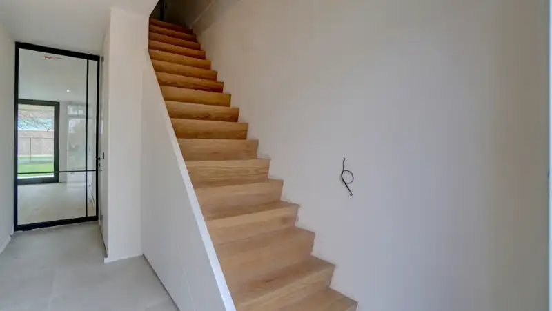 Ruime luxe nieuwbouwvilla van 368m² op 6 are 36 ca foto 20