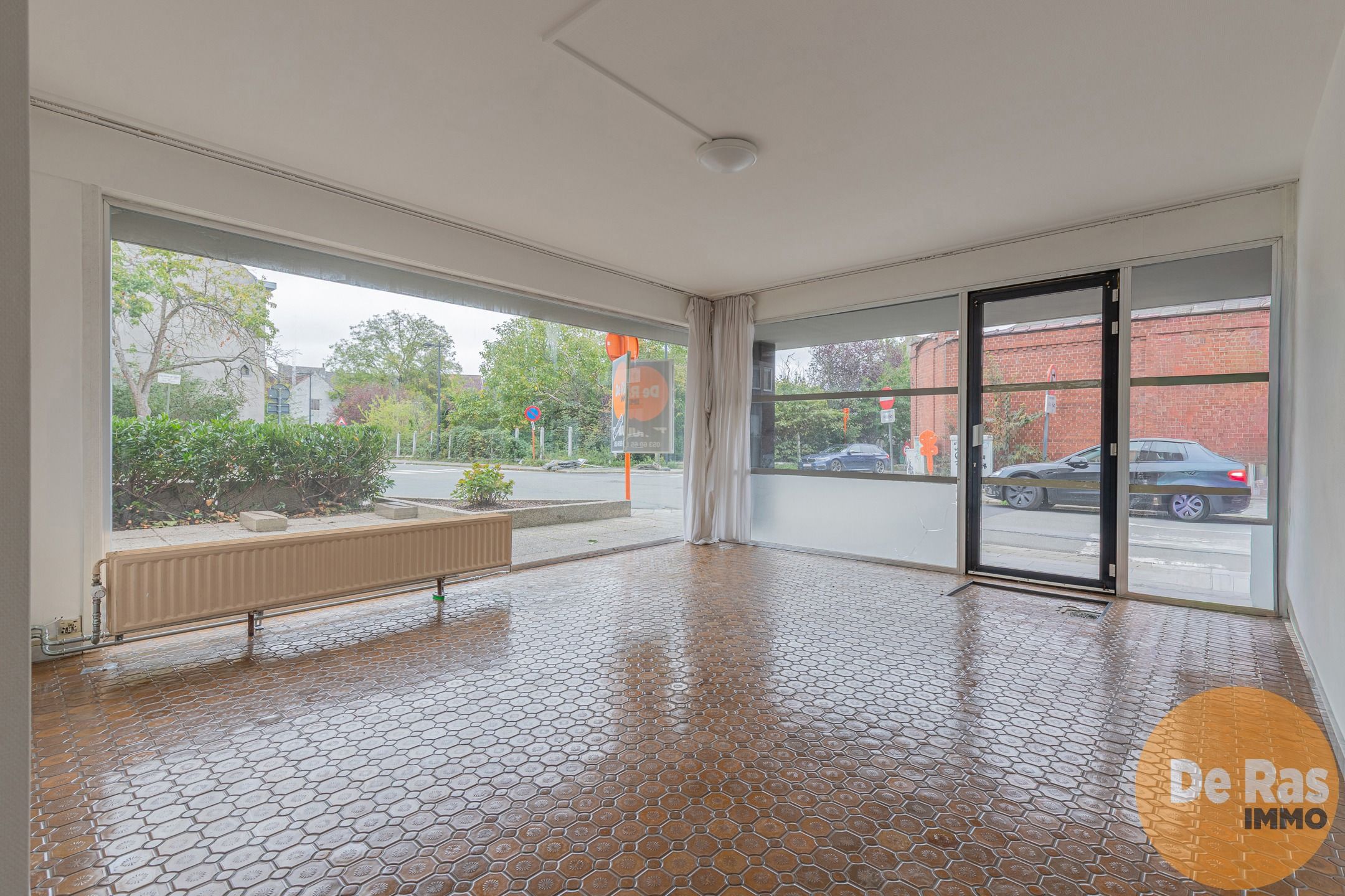 AALST - centraal gelegen gelijkvloers app met groot terras foto 4