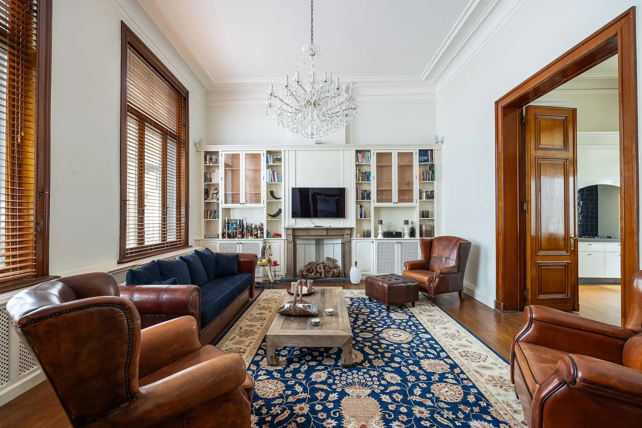 ANTWERPEN - Majestueus karaktervol appartement  foto 3