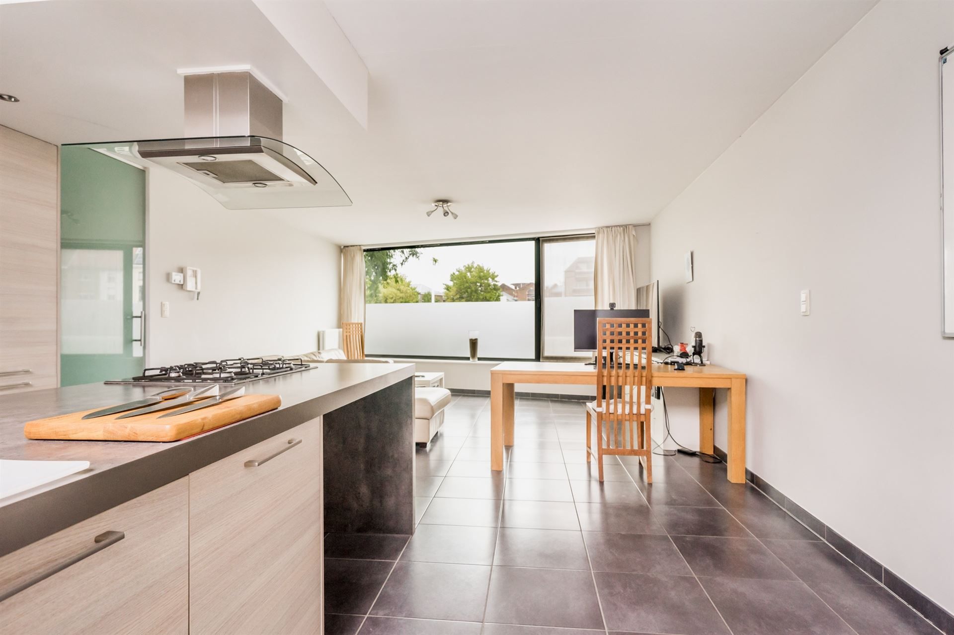 Modern 2-slaapkamerappartement met zonnig terras in hartje Mechelen foto 4