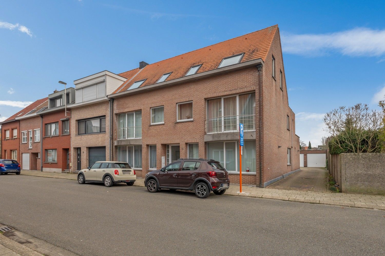 Gelijkvloers appartement met 2 slaapkamers en garagebox in hartje Wommelgem! foto 17