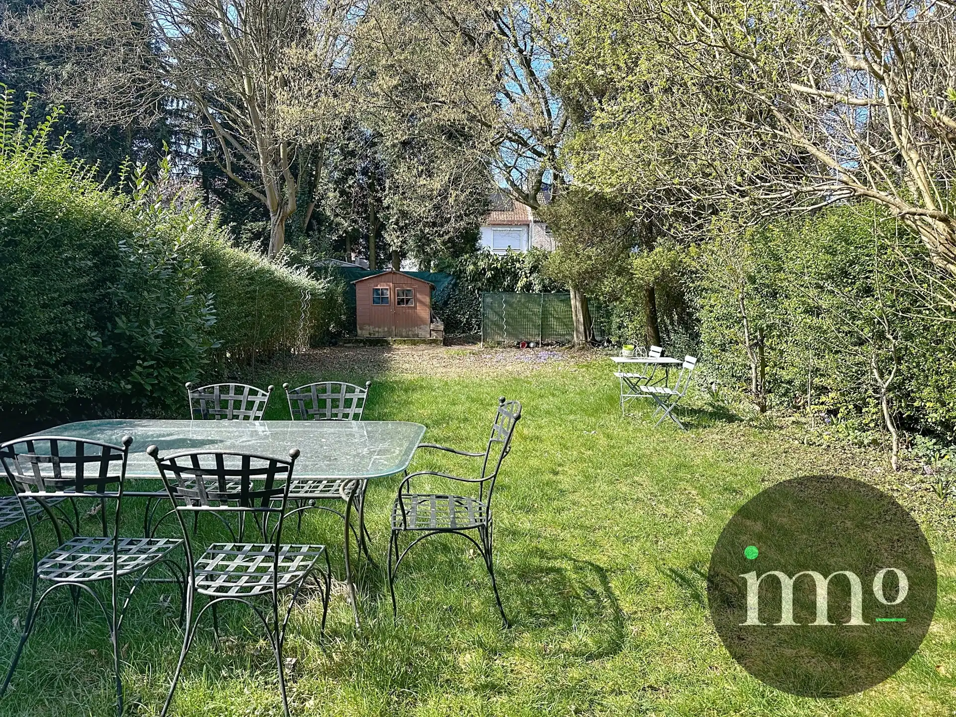 RUIME DRIEGEVELWONING MET 5 SLAAPKAMERS EN TUIN foto 6