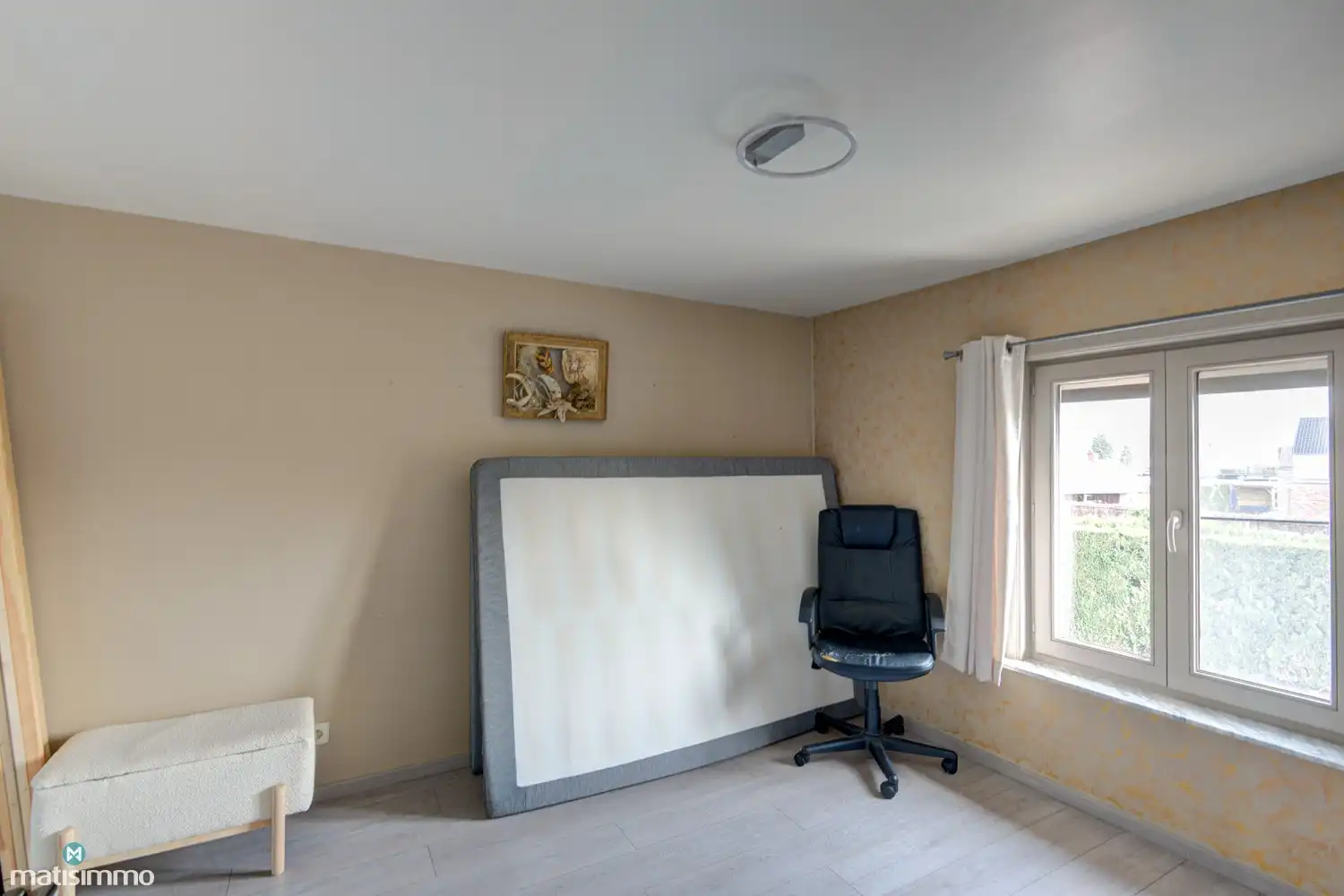 GERENOVEERDE, INSTAPKLARE VRIJSTAANDE WONING MET 3 SLAAPKAMERS IN NEEROETEREN (MAASEIK) foto 18