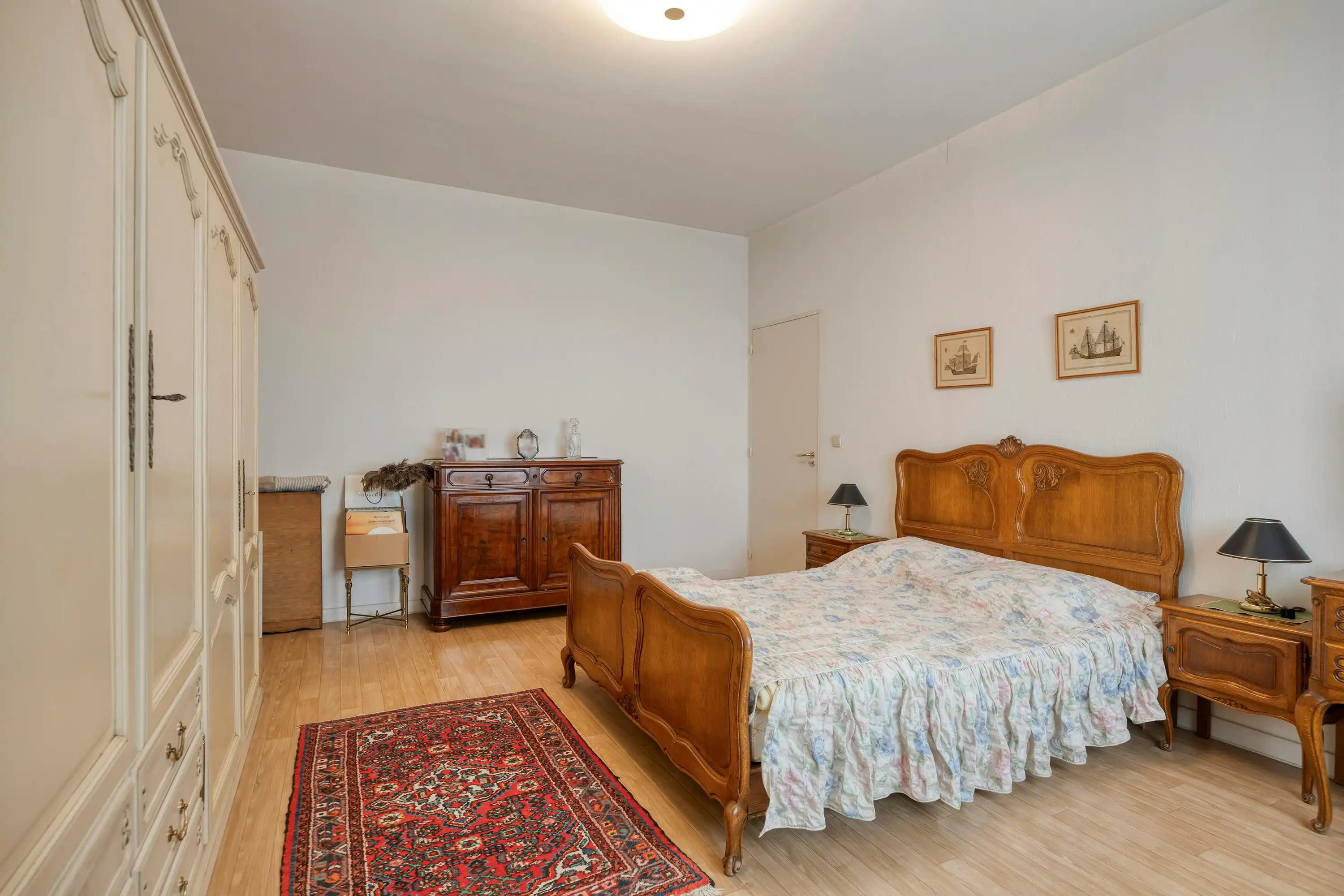 Zeer ruim en uniek appartement (214m²) te koop Linkeroever foto 13