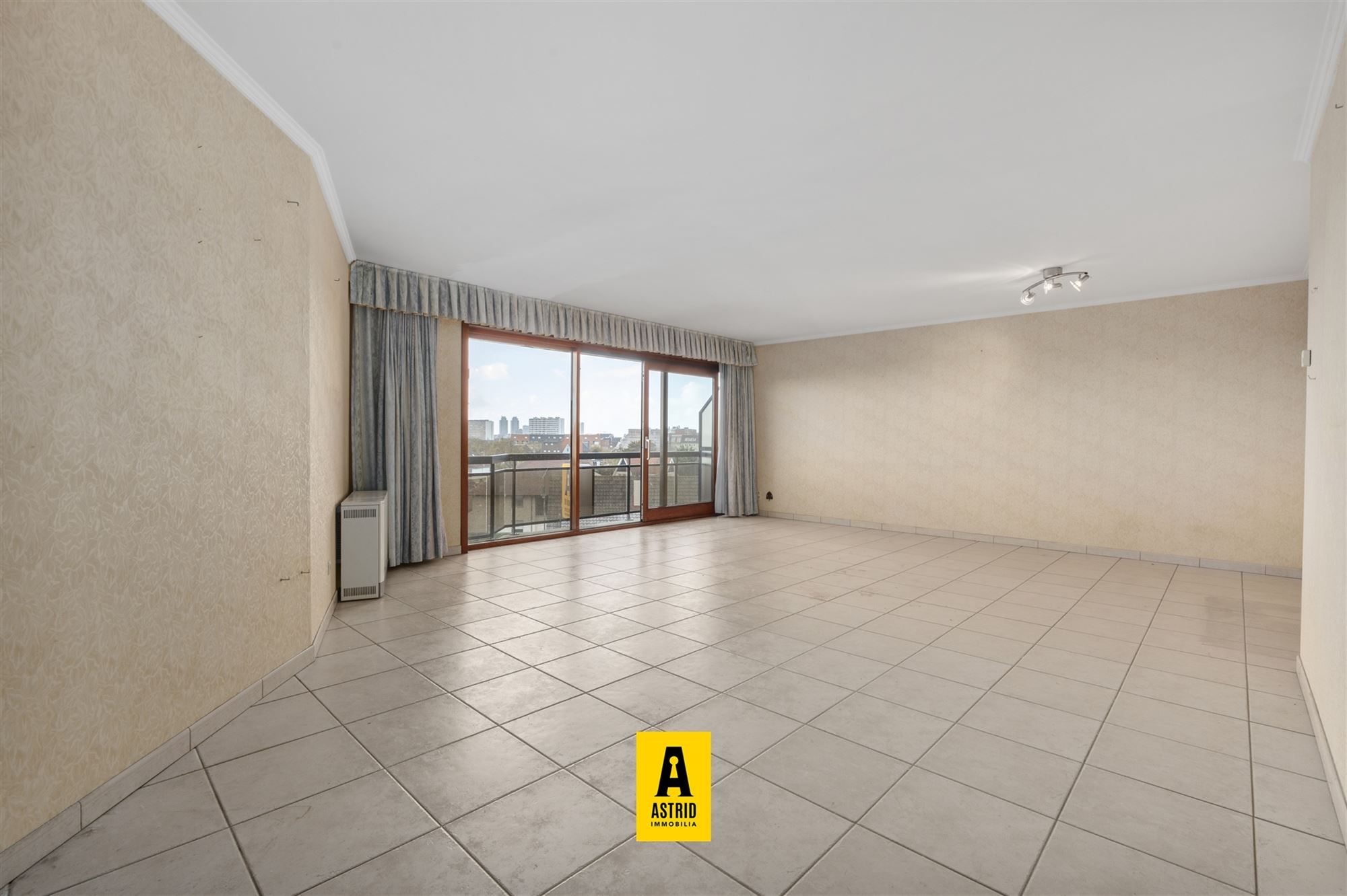 Ruim & zonnig 3-slpk-appartement met terras te Bredene! foto 6