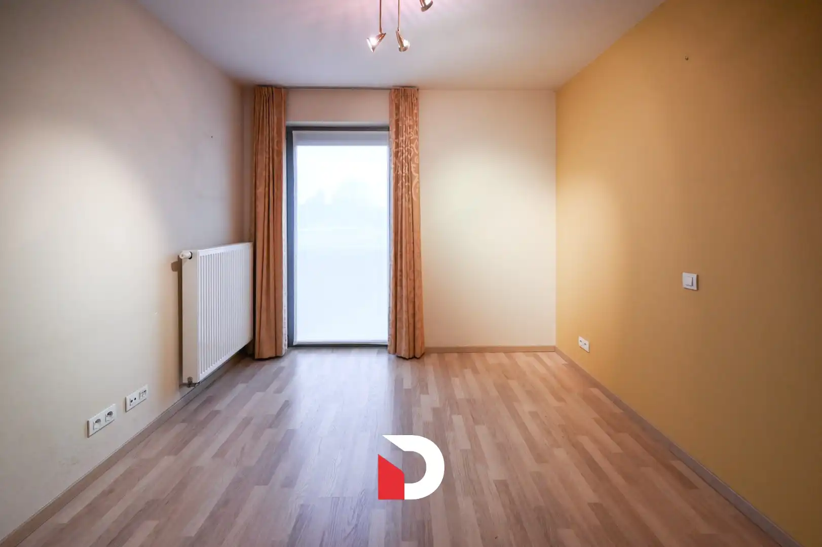 Lichtrijk 3-kamerappartement met frontaal zicht op het water foto 11