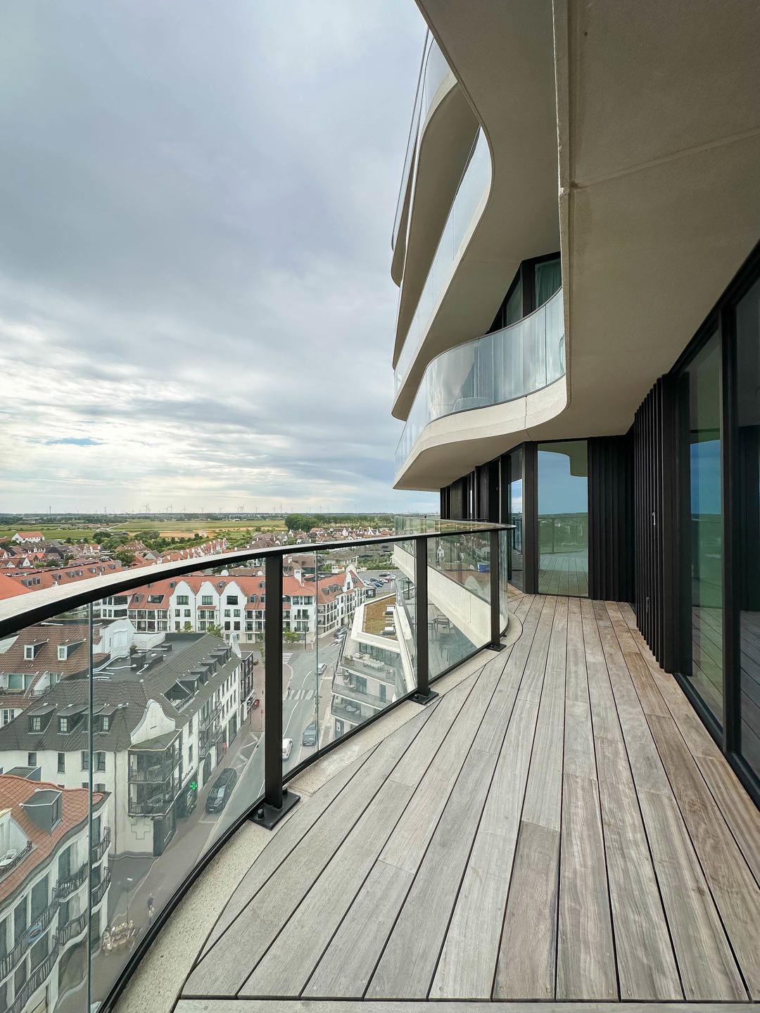 Luxueus appartement met panoramisch uitzicht in "The Tower" foto 17