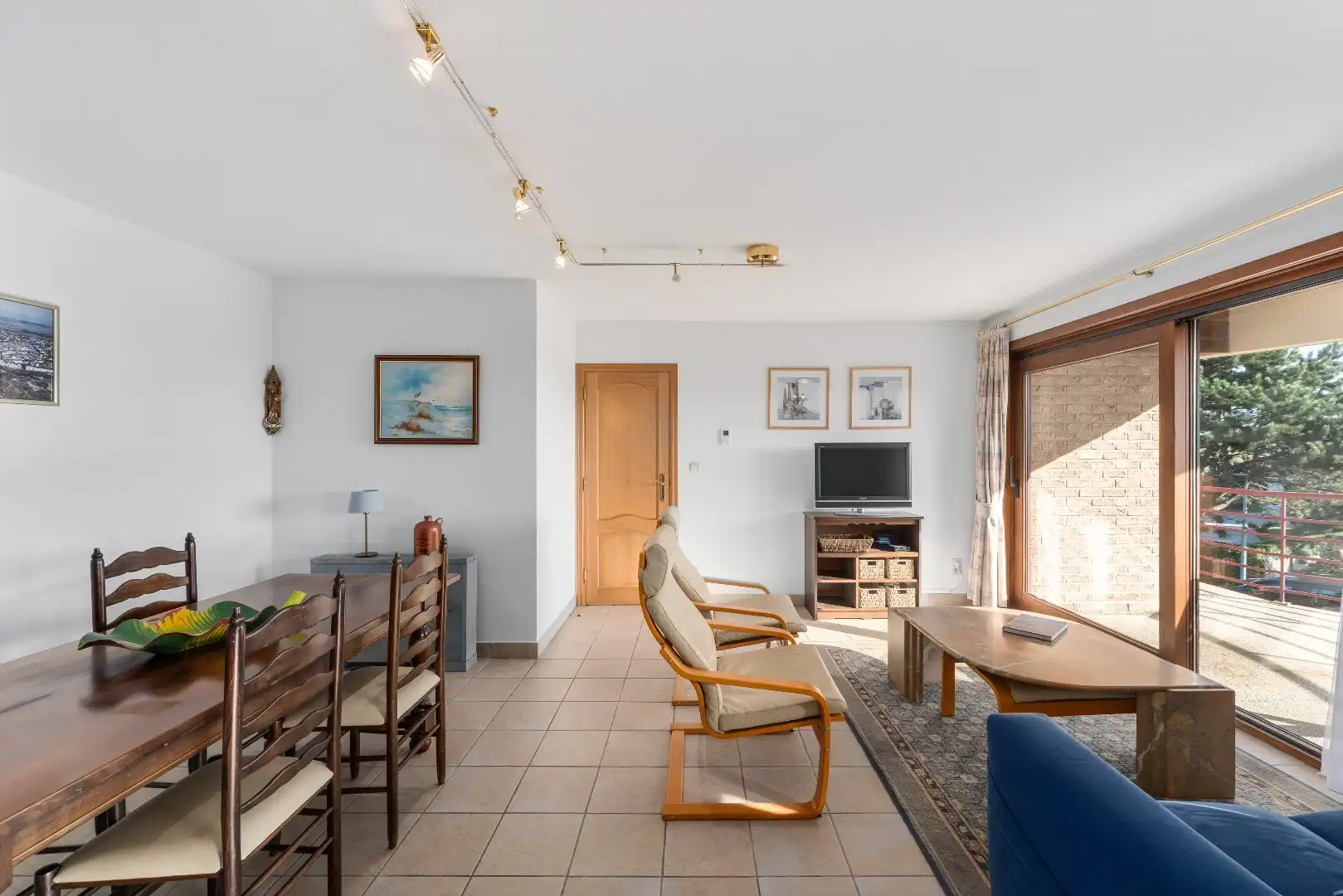 Lichtrijk appartement met ruim zonneterras! foto 4