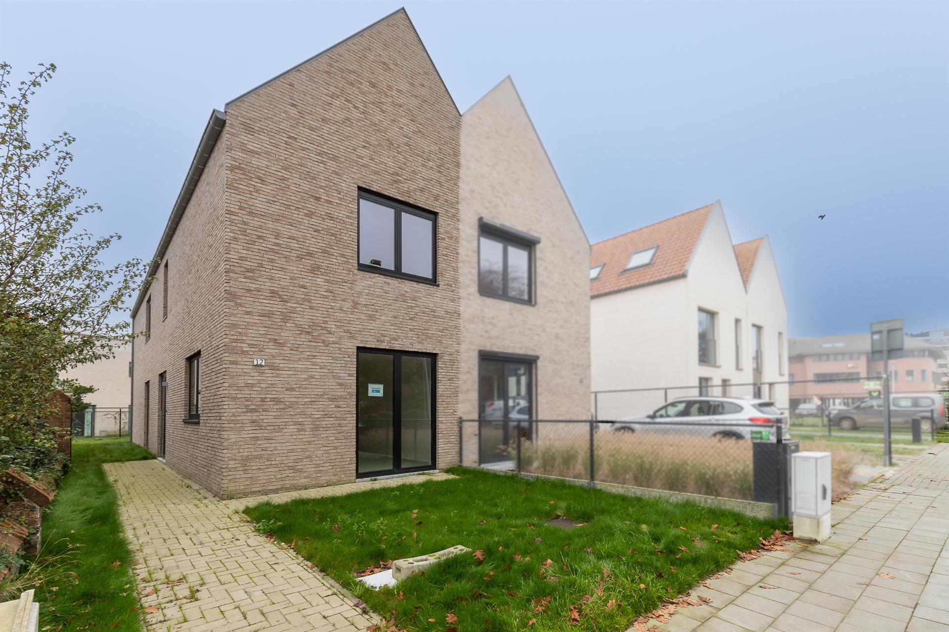 Nieuwe gezinswoning op schitterende locatie foto 16