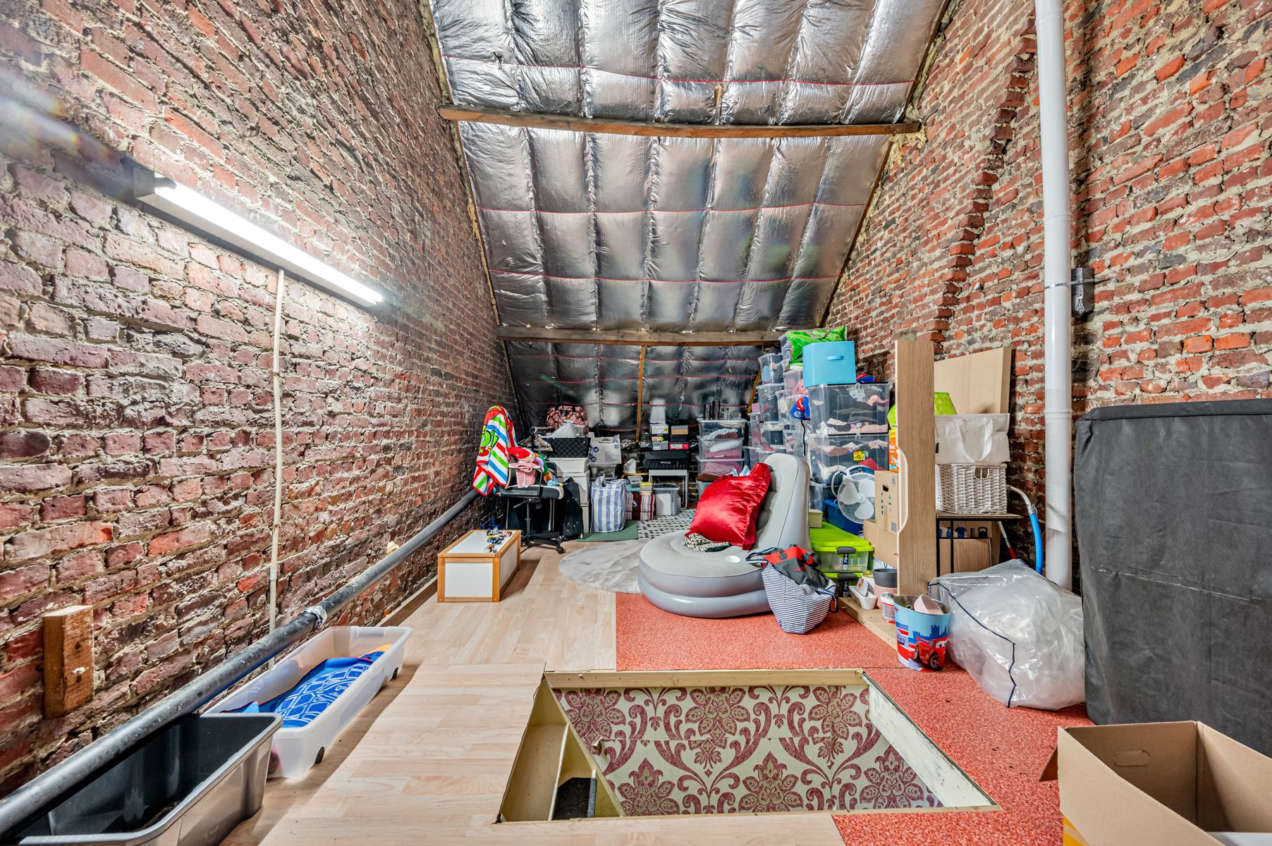 Instapklare stadswoning in het centrum van Zottegem foto 13