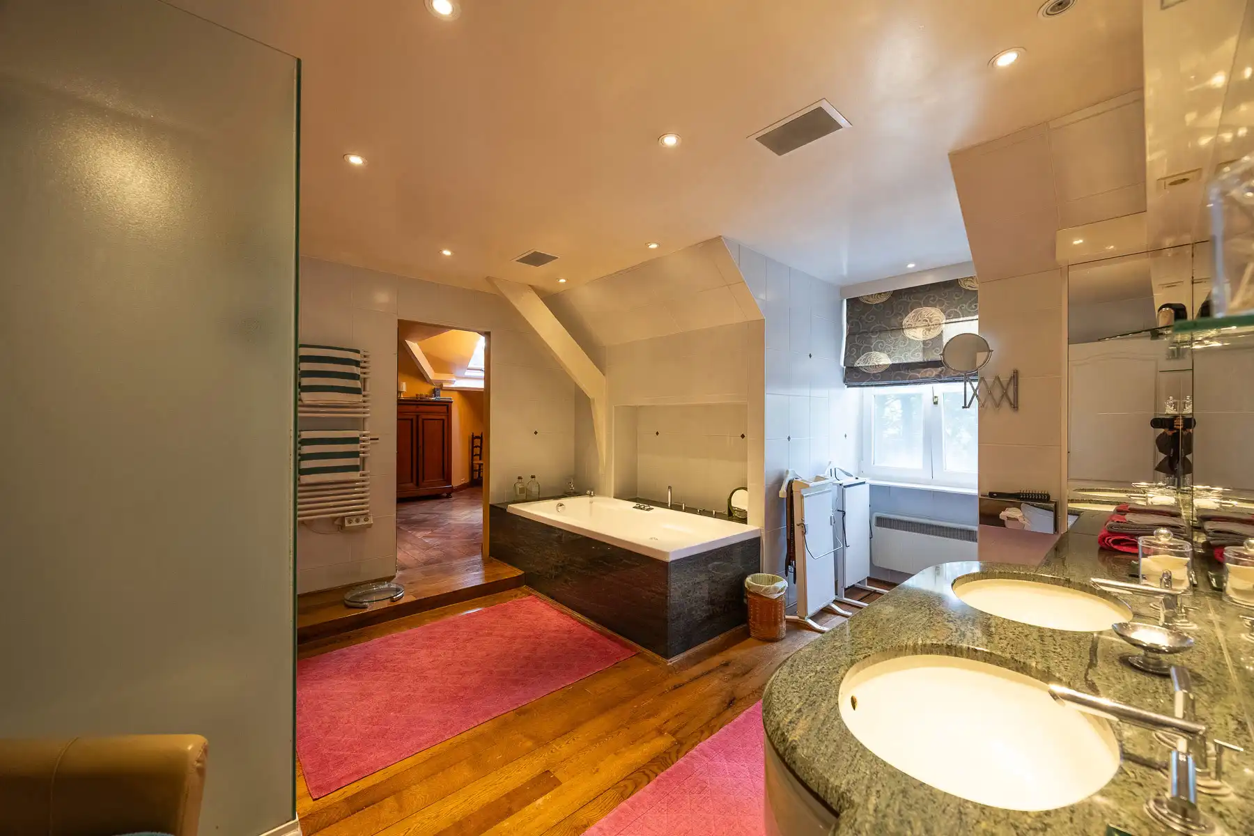 Exclusieve villa met 5 slpk op ruim groen perceel foto 20