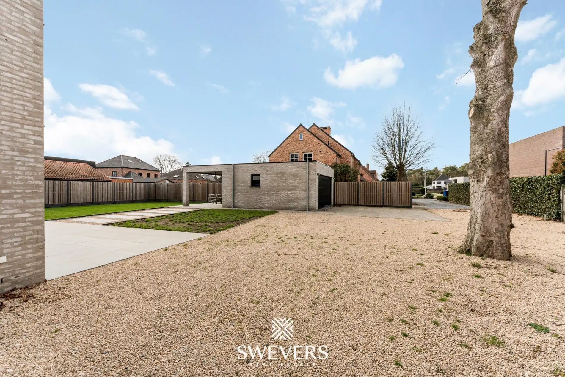 Imposante BEN-villa met luxe-afwerking foto 43