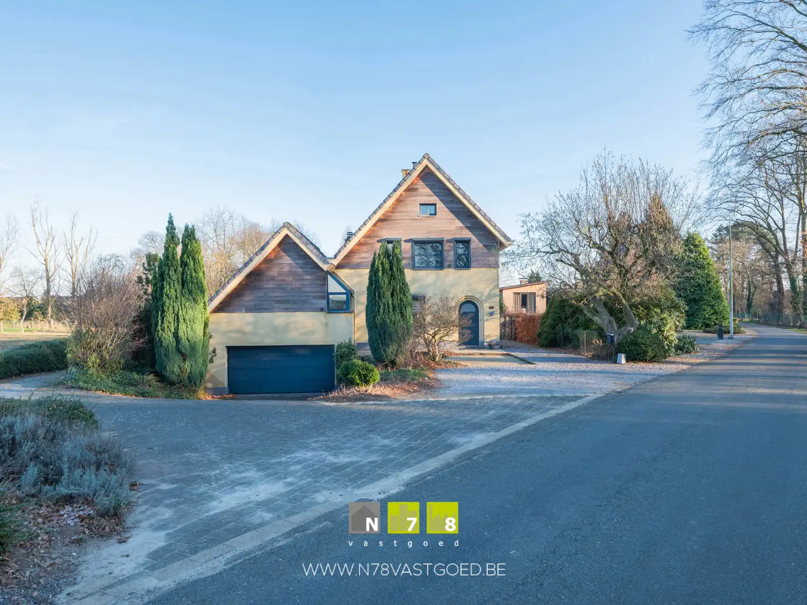 Huis te koop foto {{pictureIndex}}