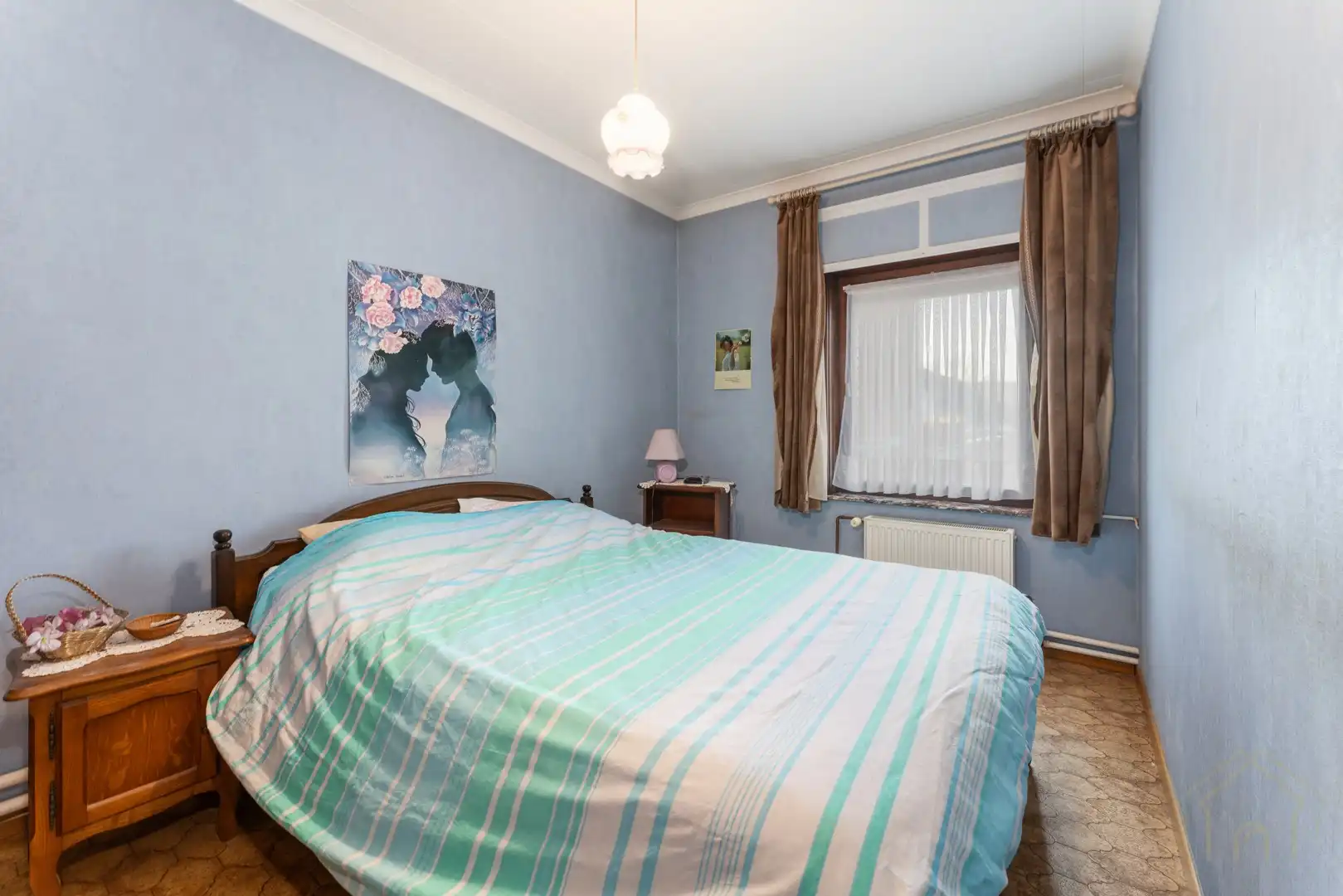 Halfopen gezinswoning met 5 slaapkamers en diepe tuin met uitweg foto 14