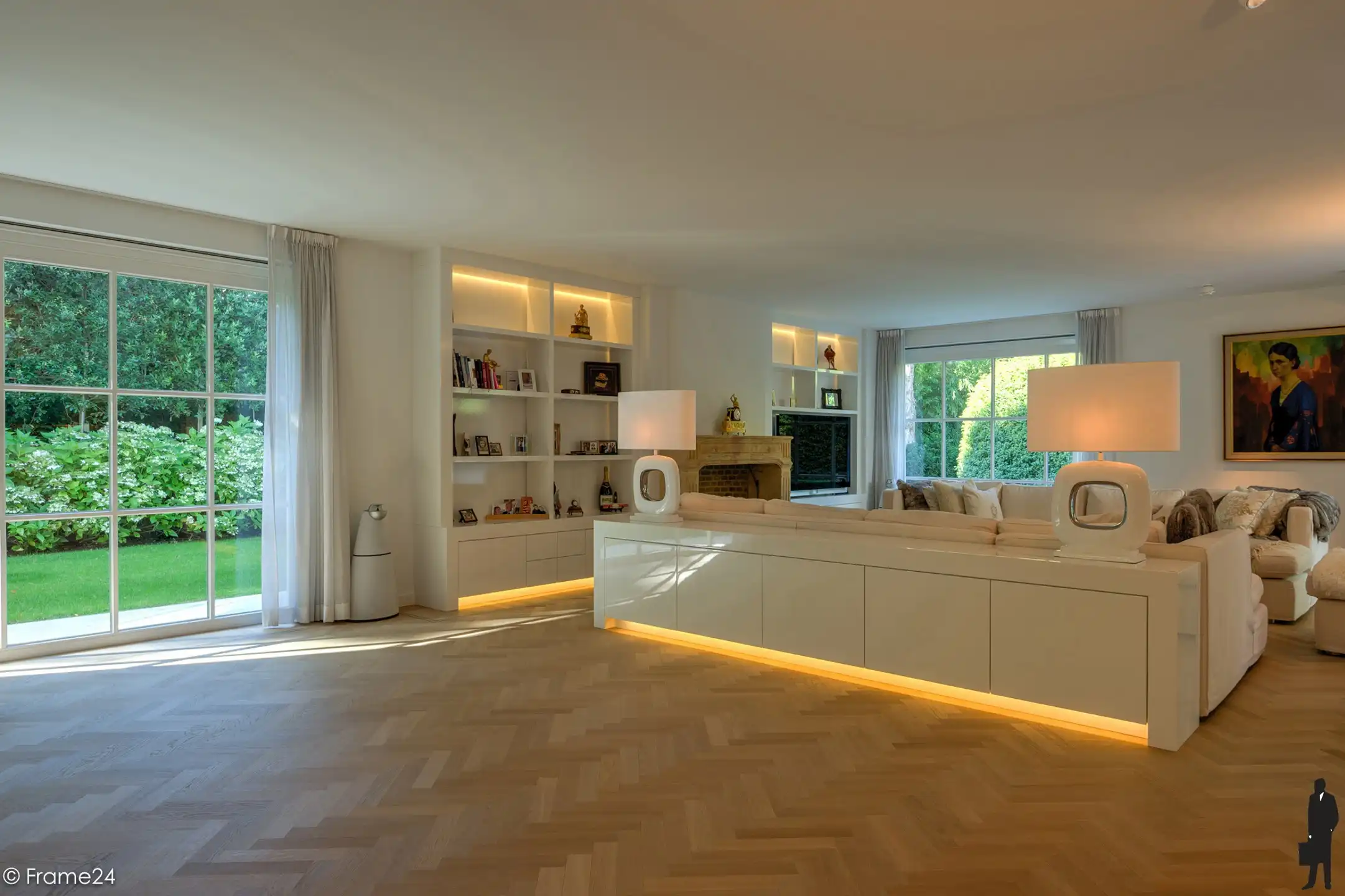Prachtige villa + riant poolhouse op ca. 3.608m² foto 6