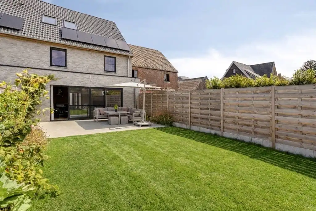 Ruim nieuwbouwhuis met 5 slaapkamers te Sijsele te koop foto 23