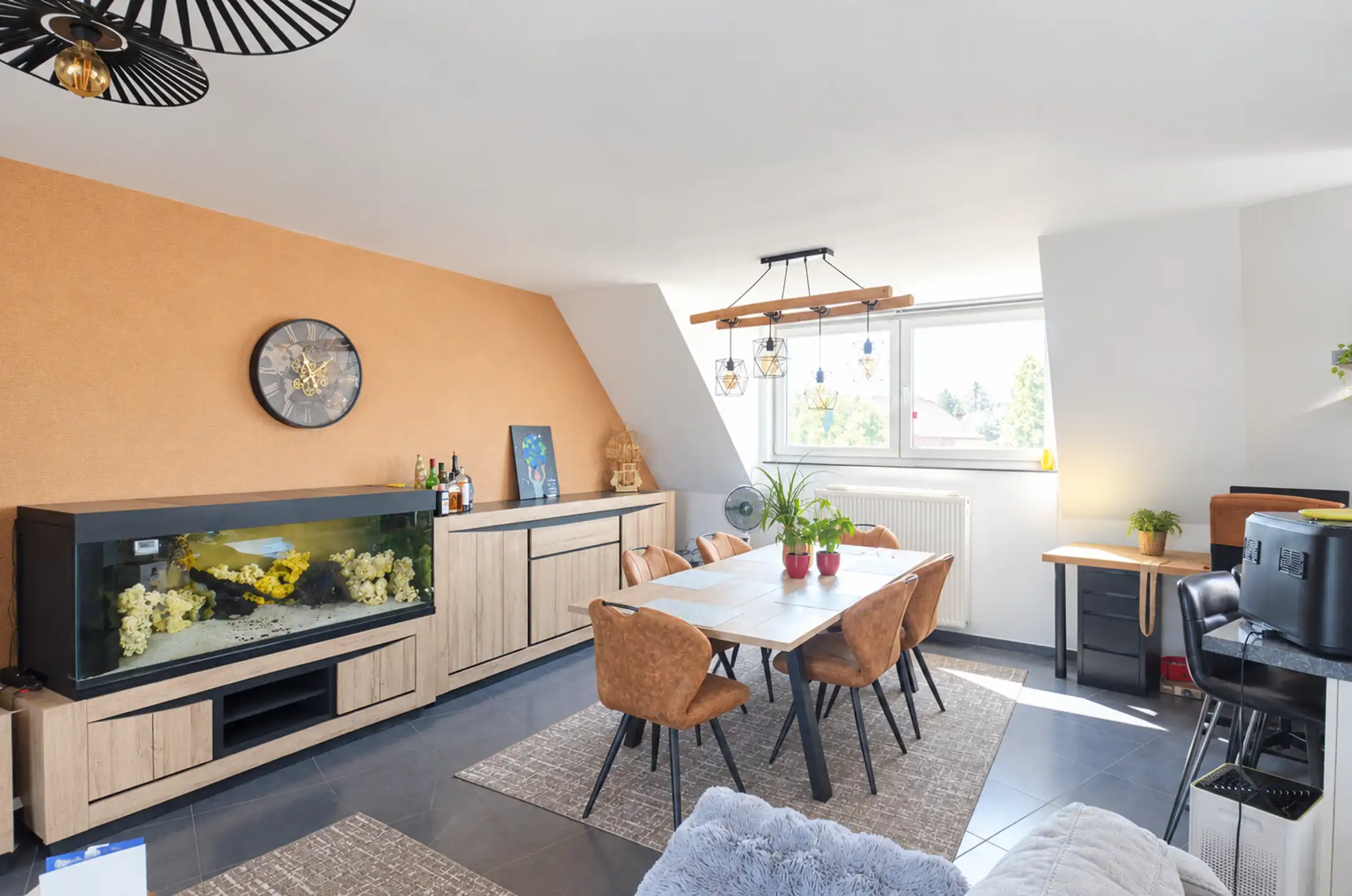 Dakappartement met ruim terras foto {{pictureIndex}}