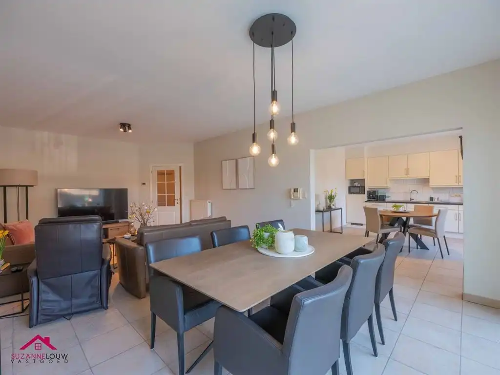 Meergezinswoning in gesloten bebouwing foto 19