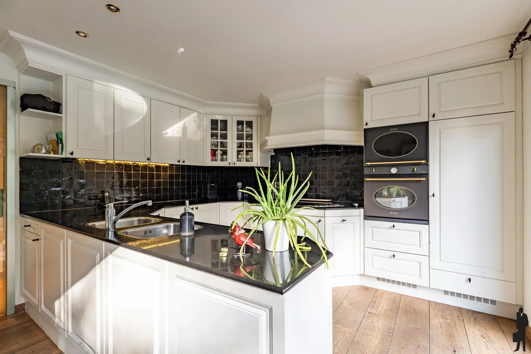 Instapklare villa met zwembad op rustige ligging te Schilde! foto 7