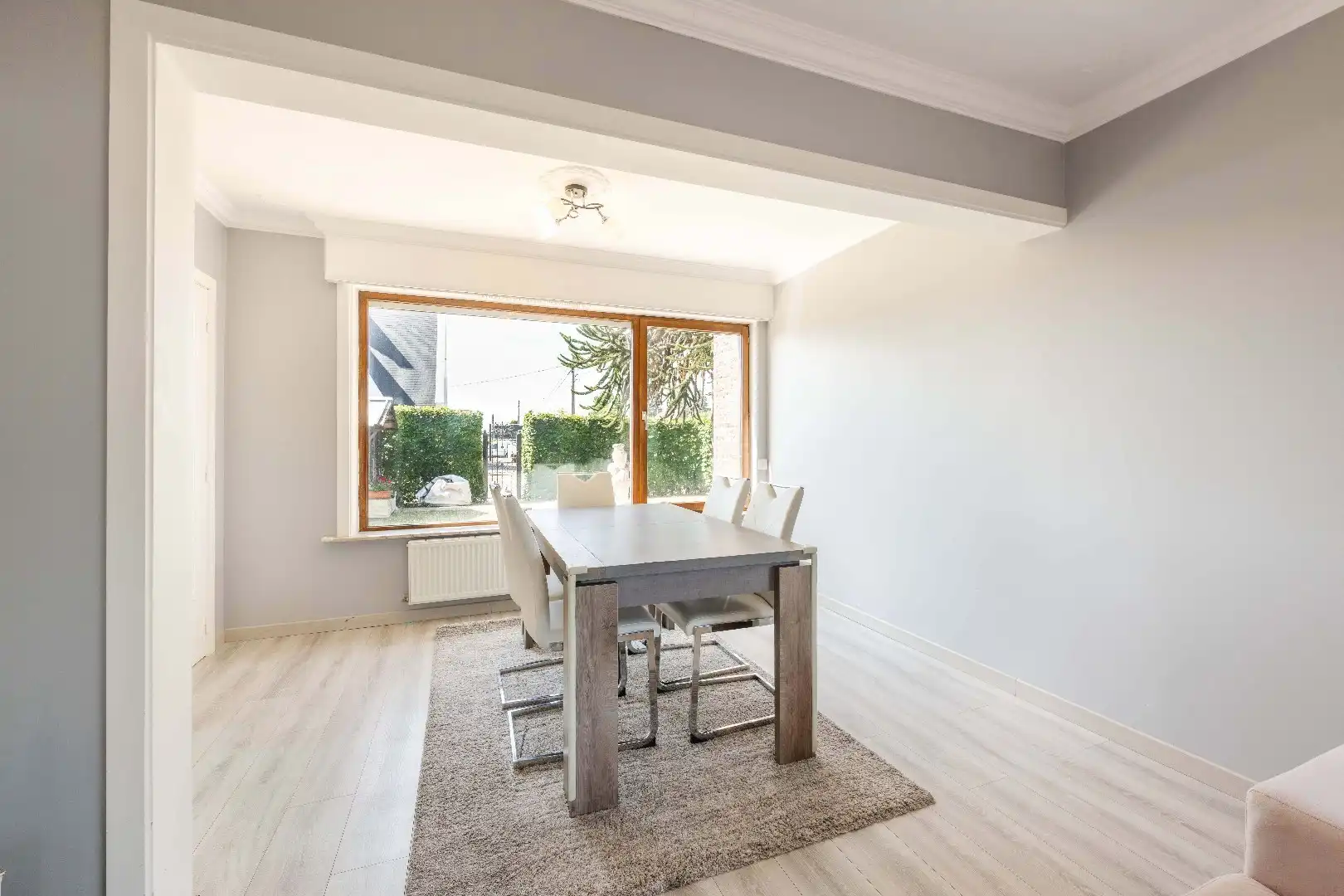 HALF OPEN BEBOUWING OP 267 m² MET GUNSTIGE LIGGING  foto 6