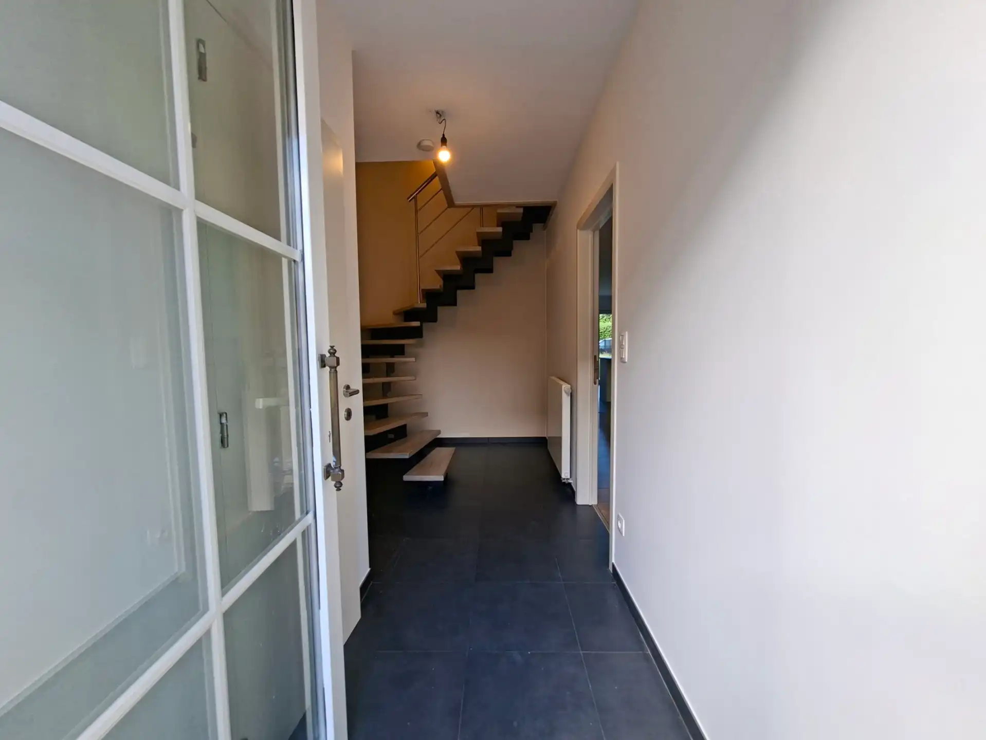 Energiezuinige woning met 3 slaapkamers in centrum Wezemaal foto 2