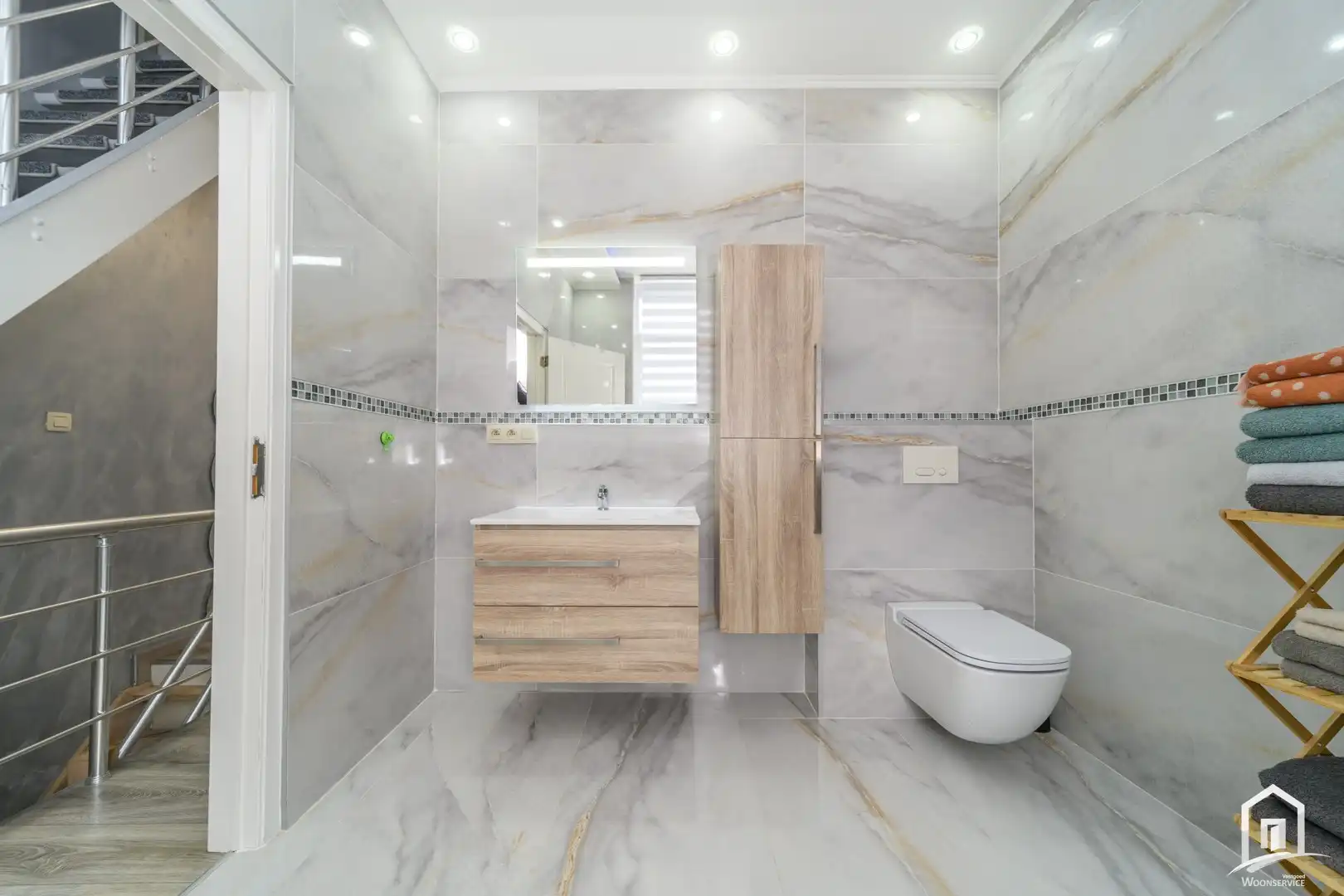 Instapklare, gerenoveerde woning aan de stadsrand van Aalst foto 12