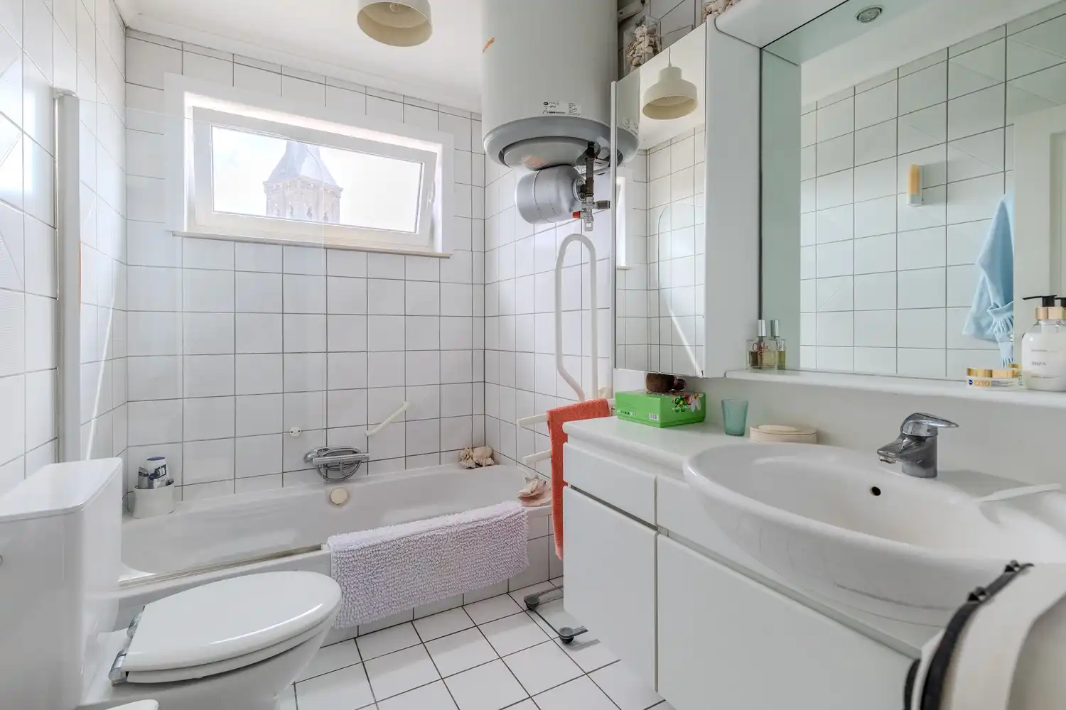 Ruim penthouse in centrum Lanaken met 3 slaapkamers en panoramisch uitzicht foto 21