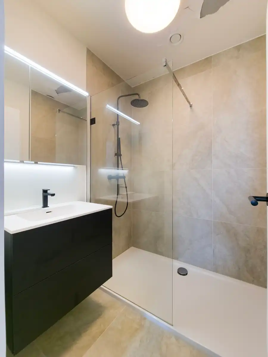 Gezellig 2-slaapkamer app. met groot terras foto 15