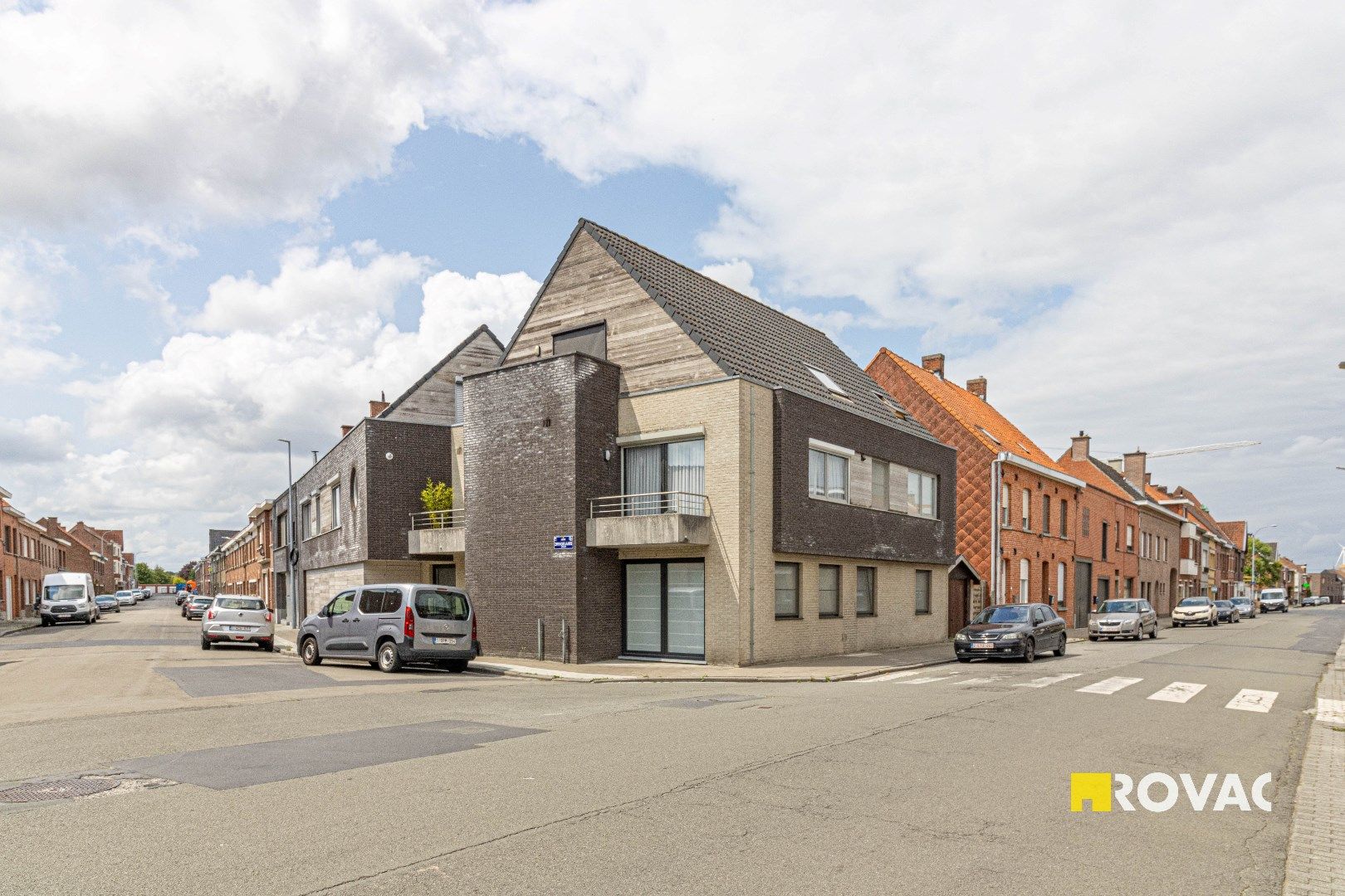()=>{if(producerUpdateValueVersion(node),producerAccessed(node),node.value===ERRORED)throw node.error;return node.value} Zwingelaarsstraat 2 -/3 - 8870 Izegem