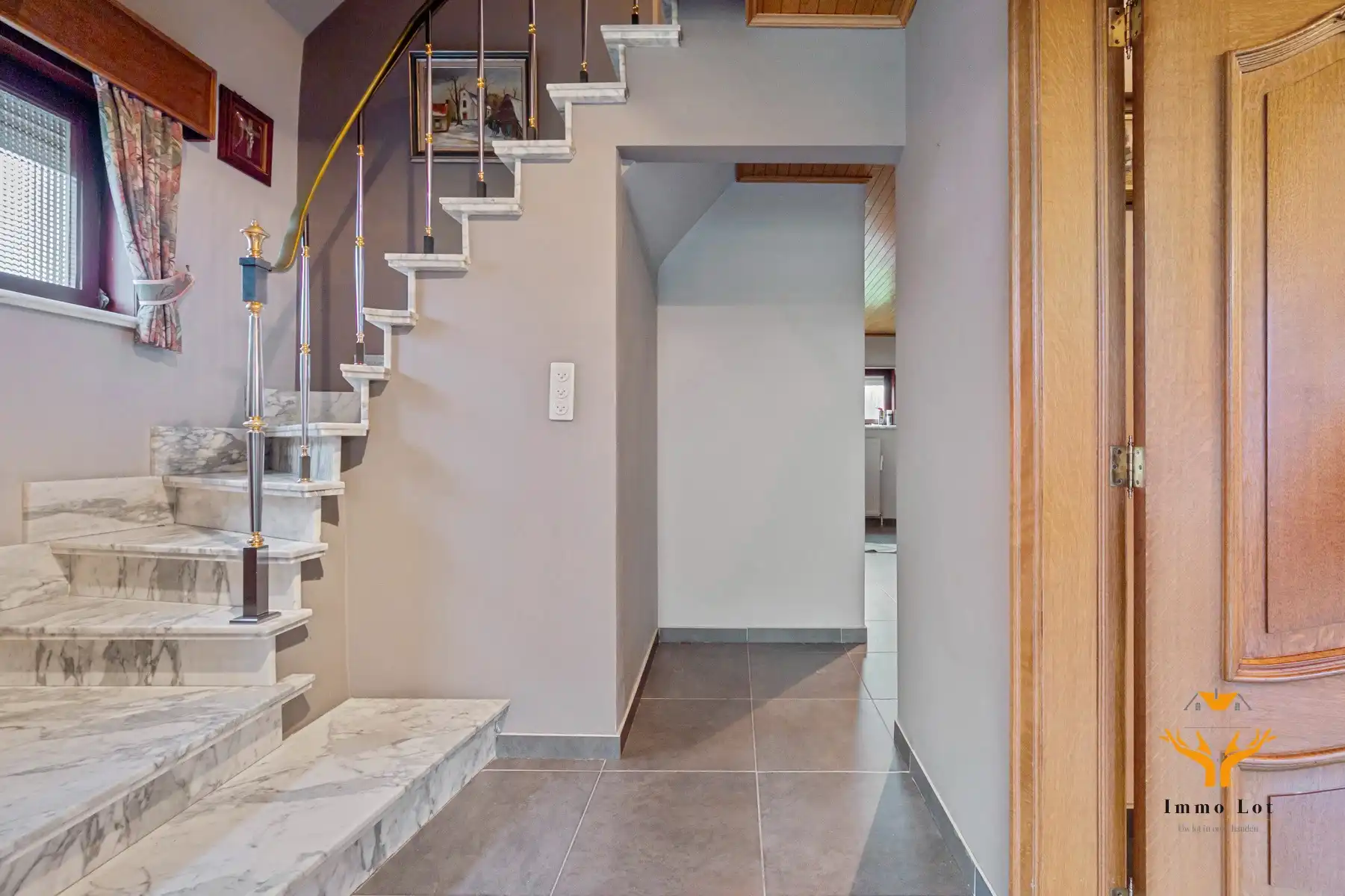 Ruime 3-slaapkamer woning met prachtig uitzicht  foto 13