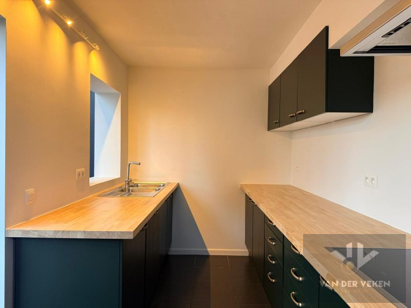 Prachtige stadswoning met 3 slaapkamers foto 4