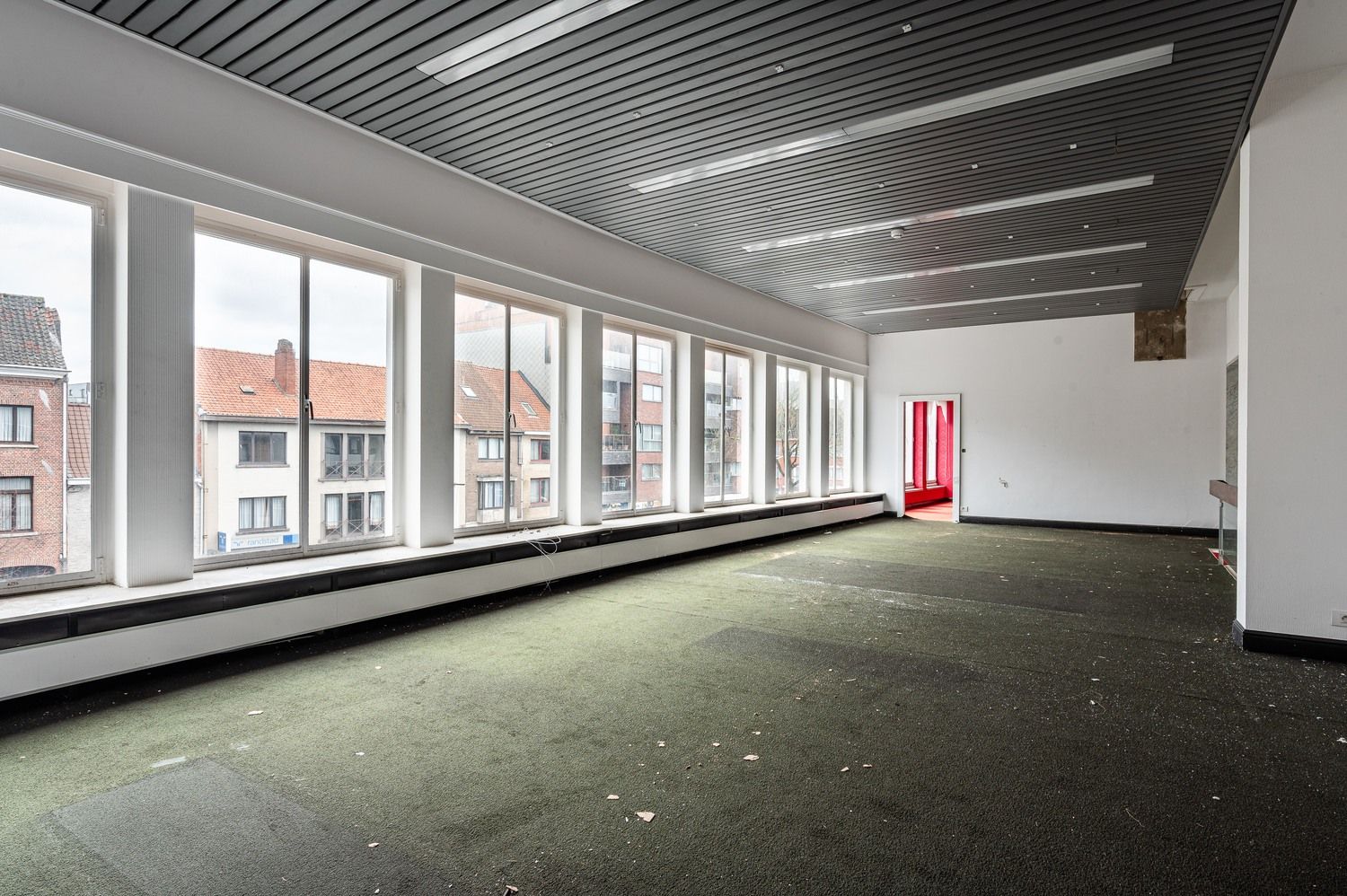 Multifunctionele eigendom met projectpotentieel in het centrum van Eeklo foto 6