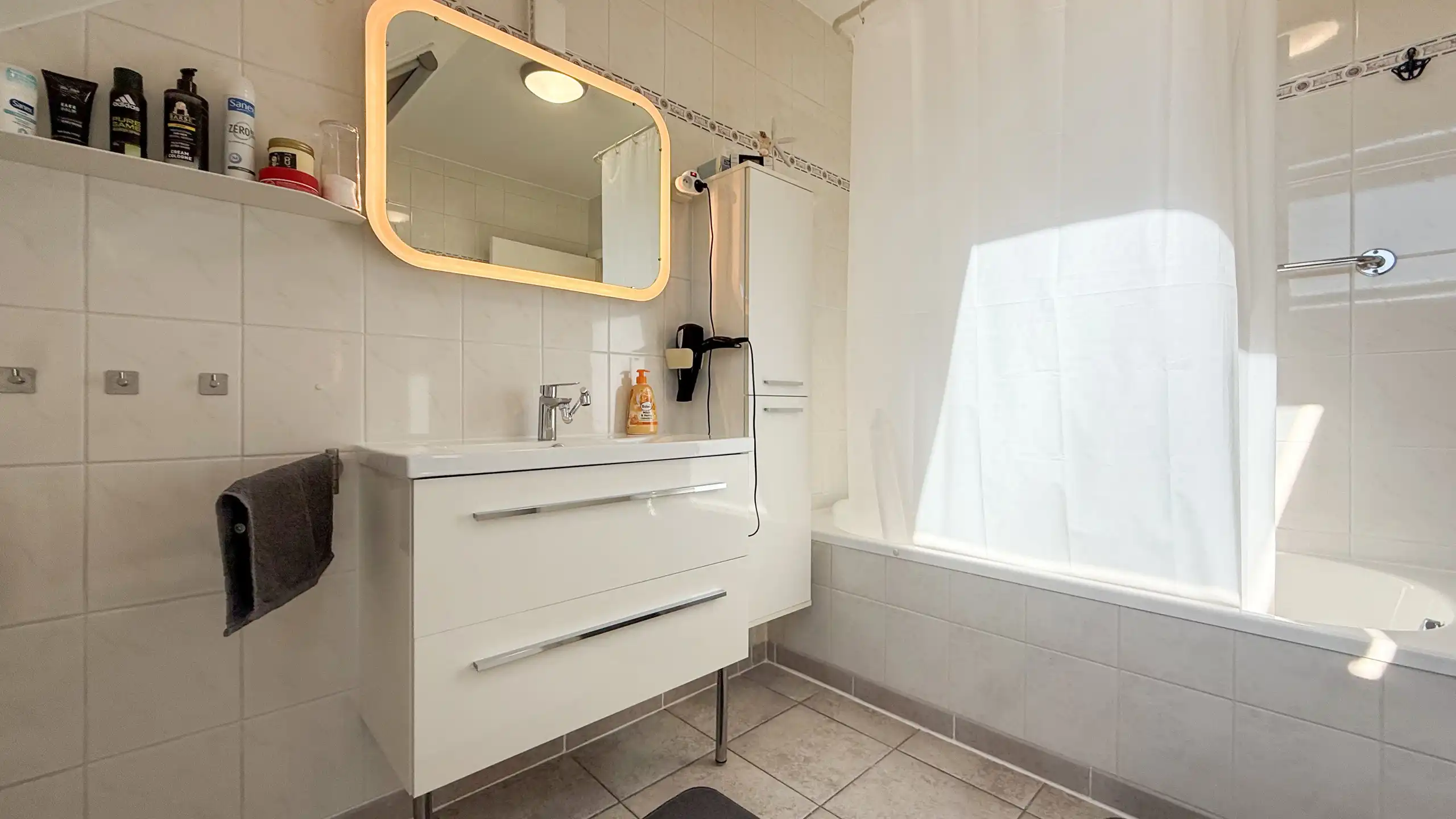 Gezellig duplexappartement met 2 slpks, terras en garage! foto 18