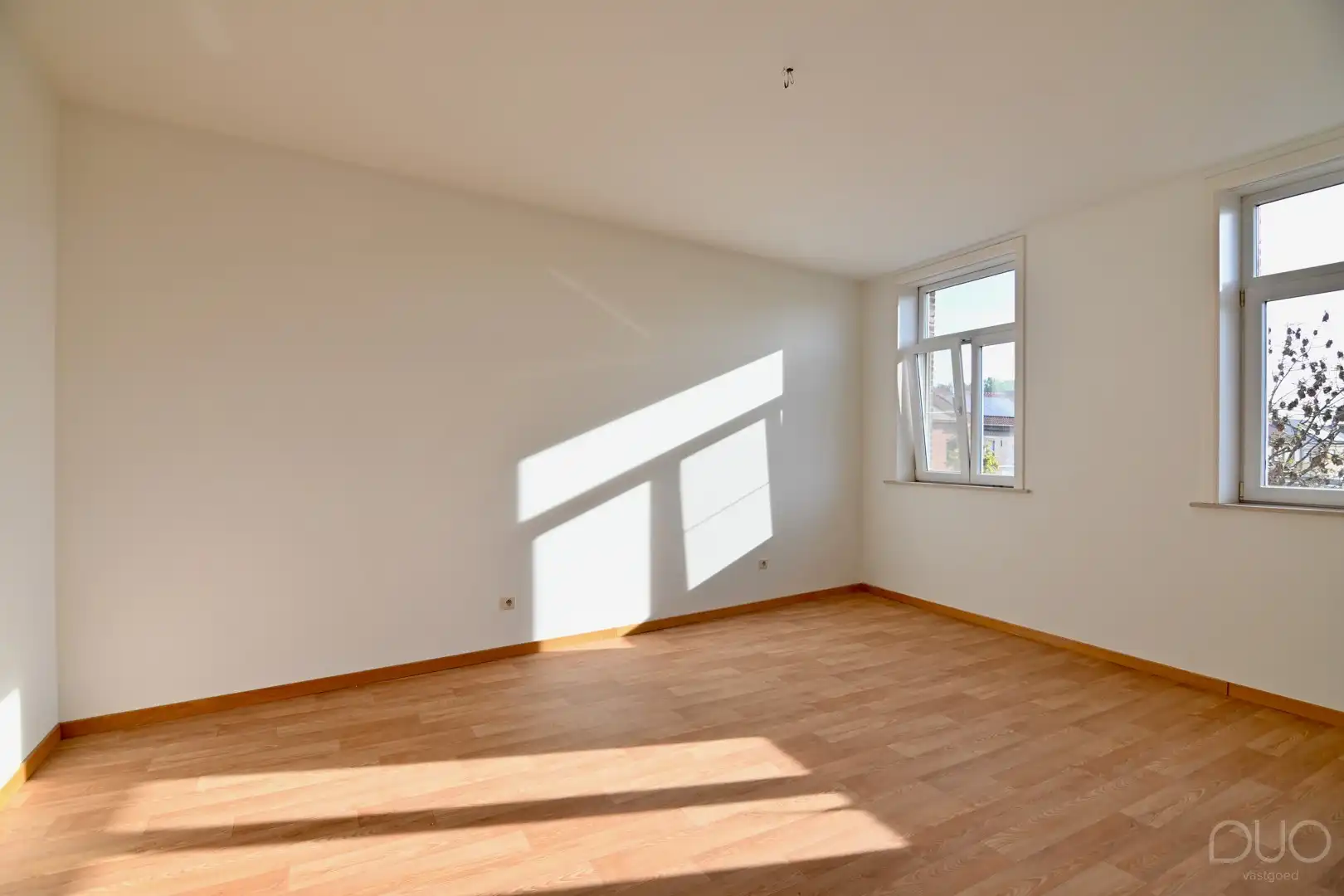 Instapklare gerenoveerde woning met drie slaapkamers in het centrum van Zoutleeuw foto 13