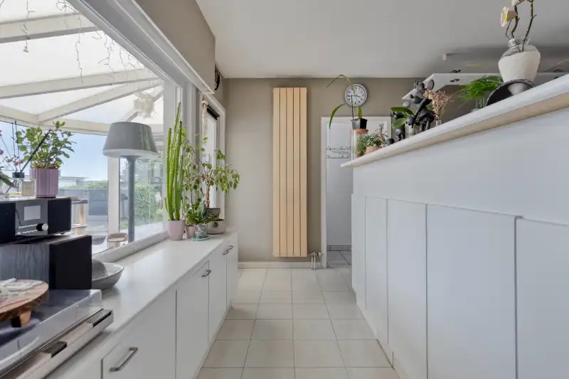 Instapklare woning met 4 slaapkamers in het rustige groene Baal foto 8