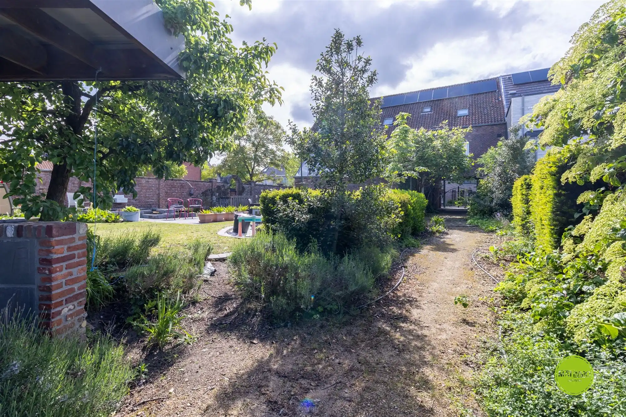 Unieke opportuniteit: woning én duplex appartement in één.  foto 44