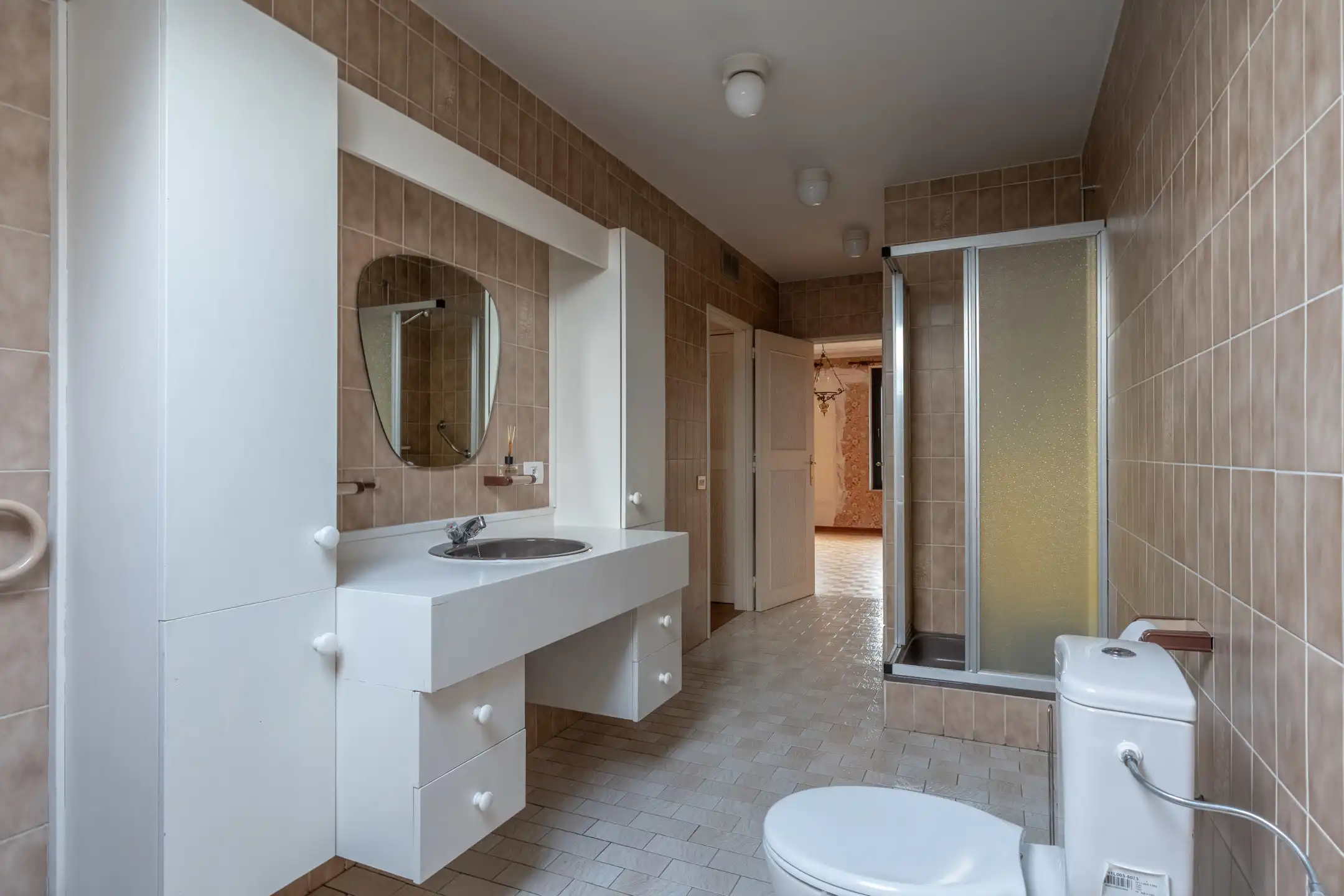 Op te frissen woning met 3-4 slpk op toplocatie te Arendonk foto 24